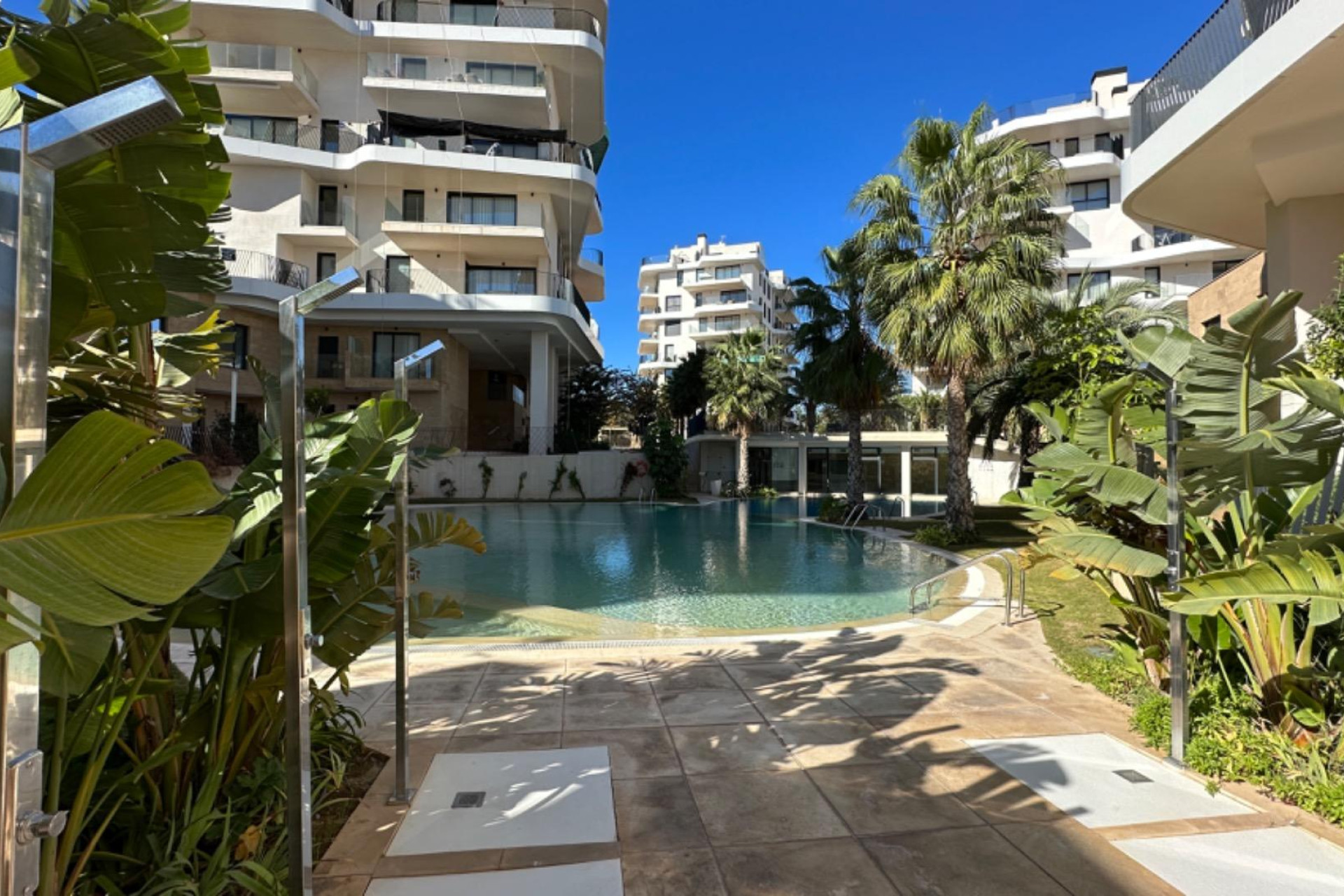 Resale - Apartment  - Villajoyosa - 1a linea