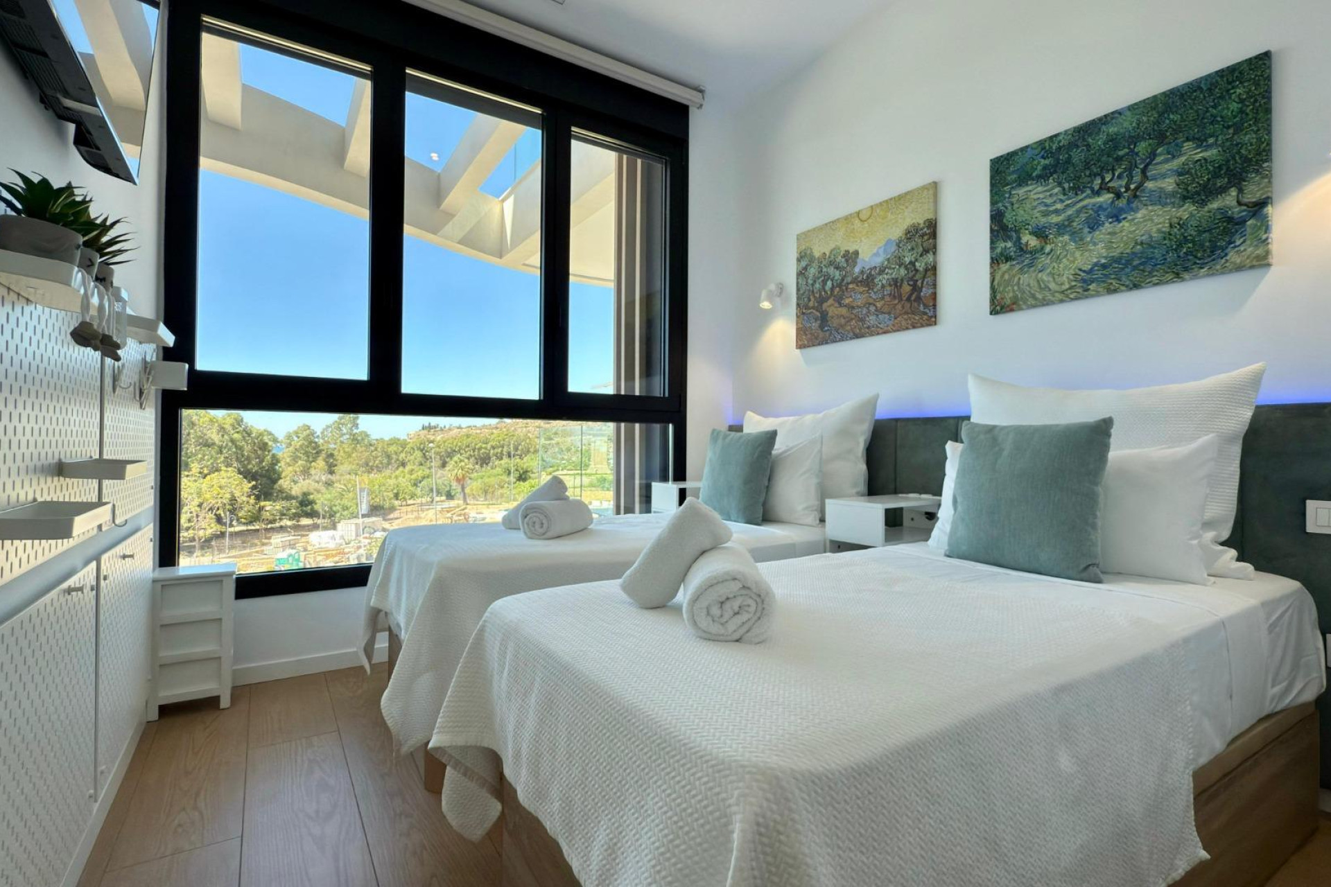 Resale - Apartment  - Villajoyosa - 1a linea