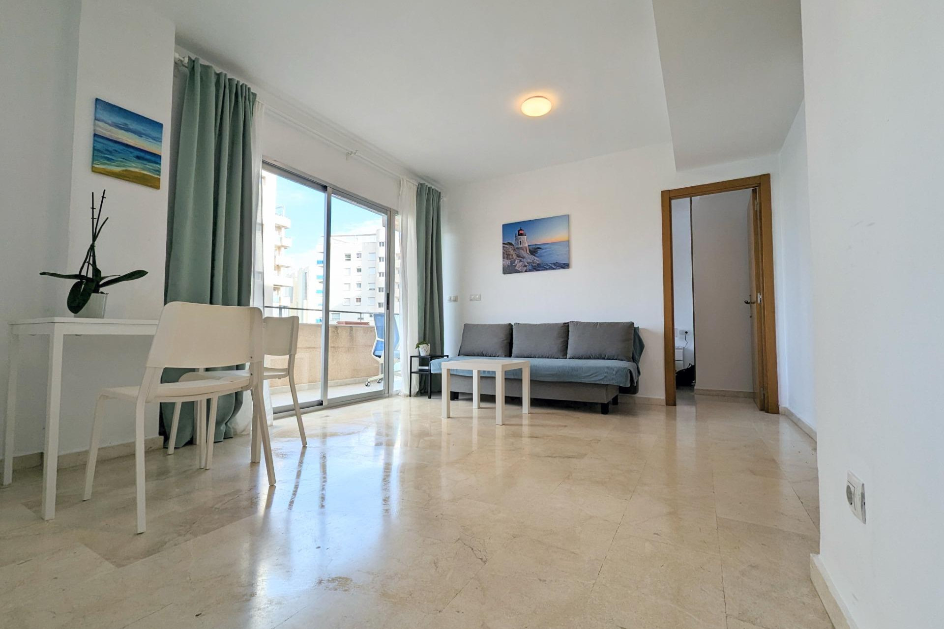 Resale - Apartment  - Villajoyosa - Cala de finestrat