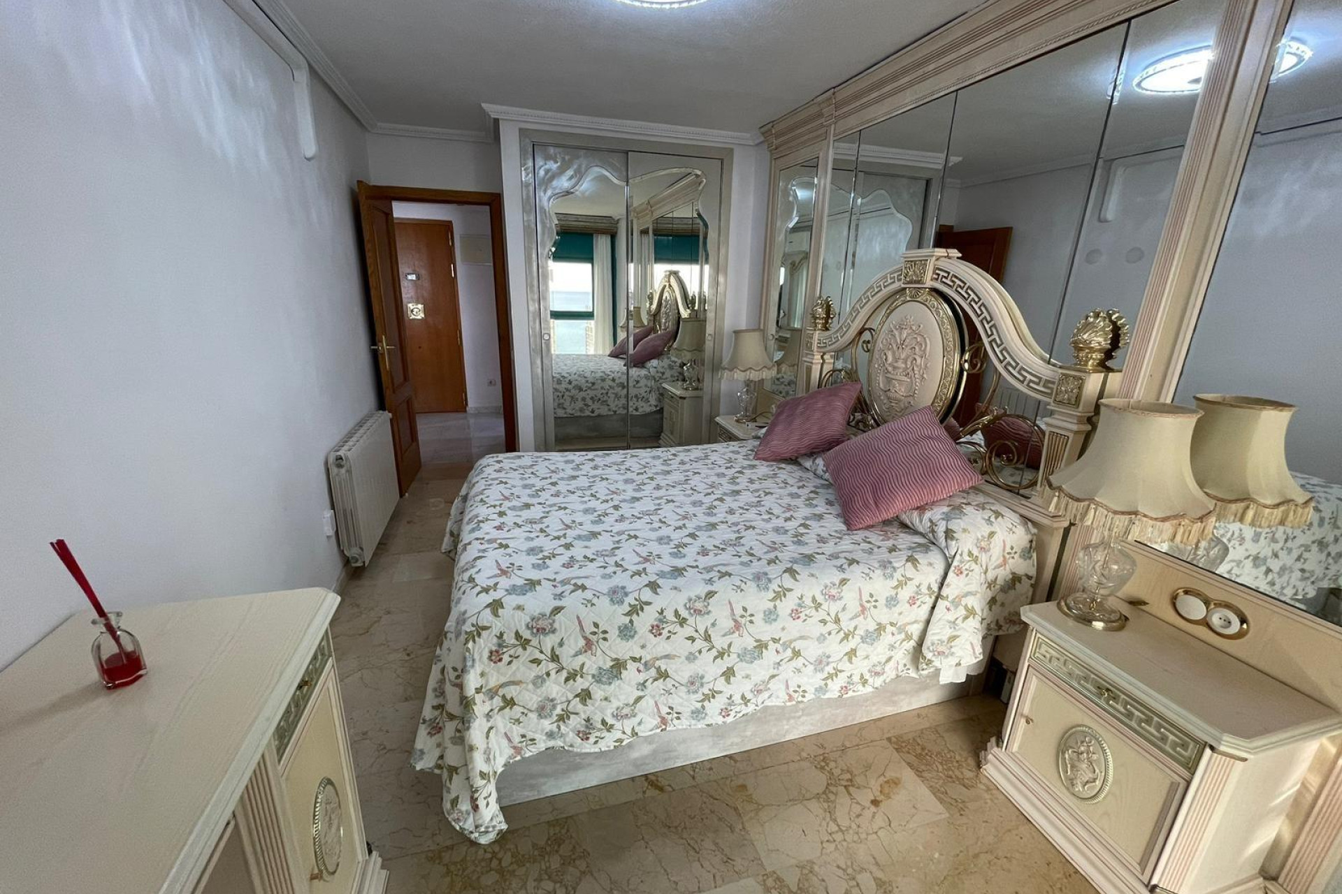 Resale - Apartment  - Villajoyosa - Cala de finestrat