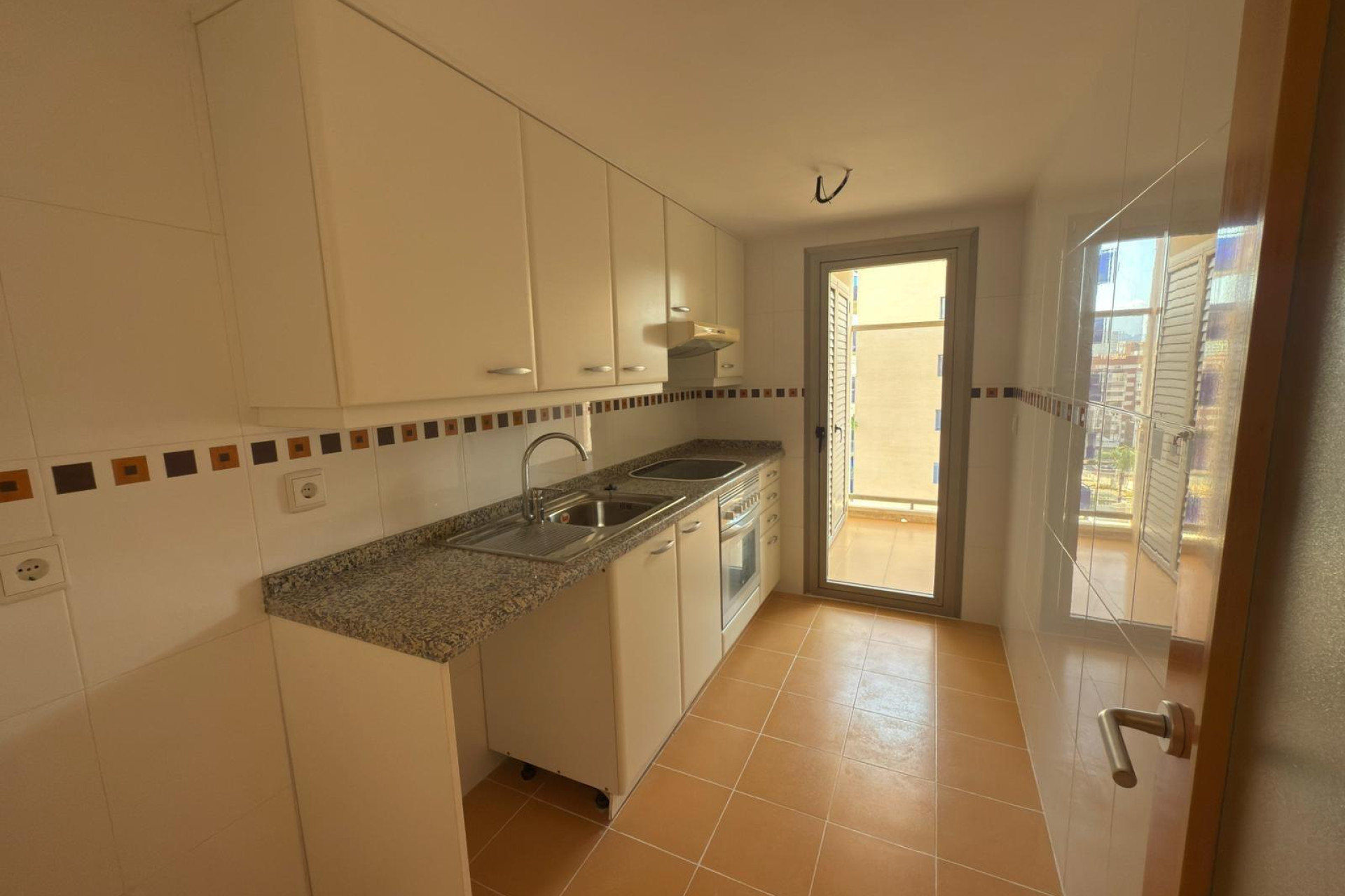 Resale - Apartment  - Villajoyosa - Cala de finestrat