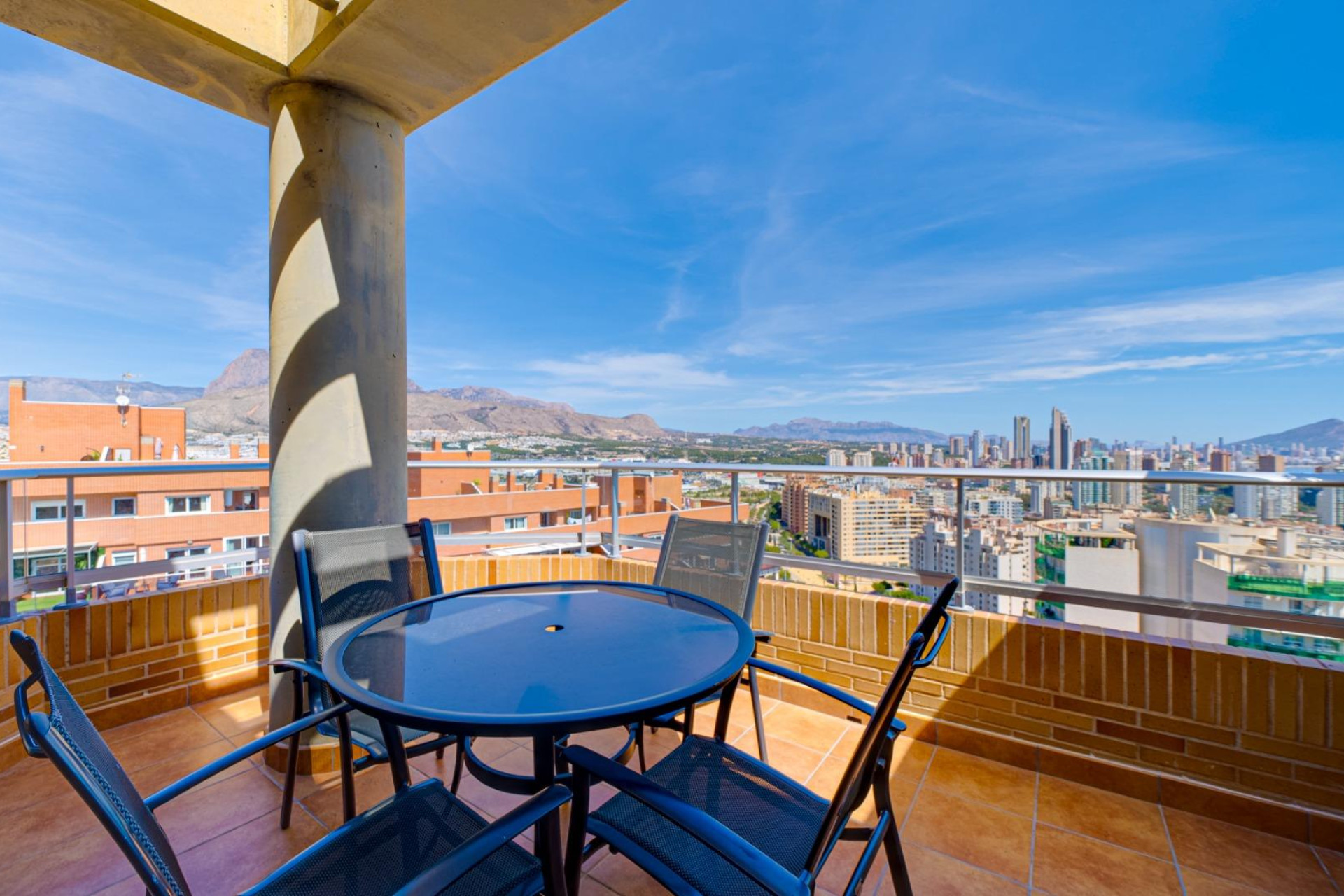 Resale - Apartment  - Villajoyosa - Cala Villajoyosa