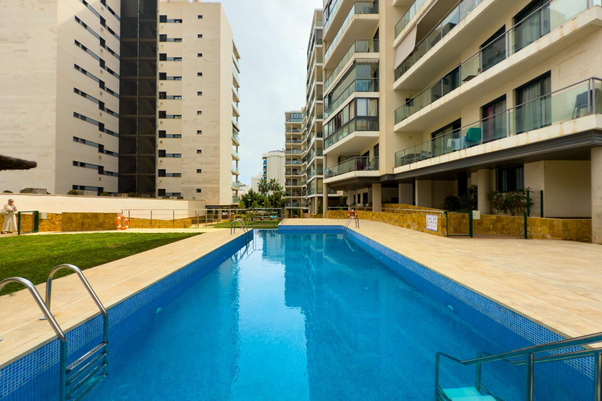 Resale - Apartment  - Villajoyosa - Cala Villajoyosa