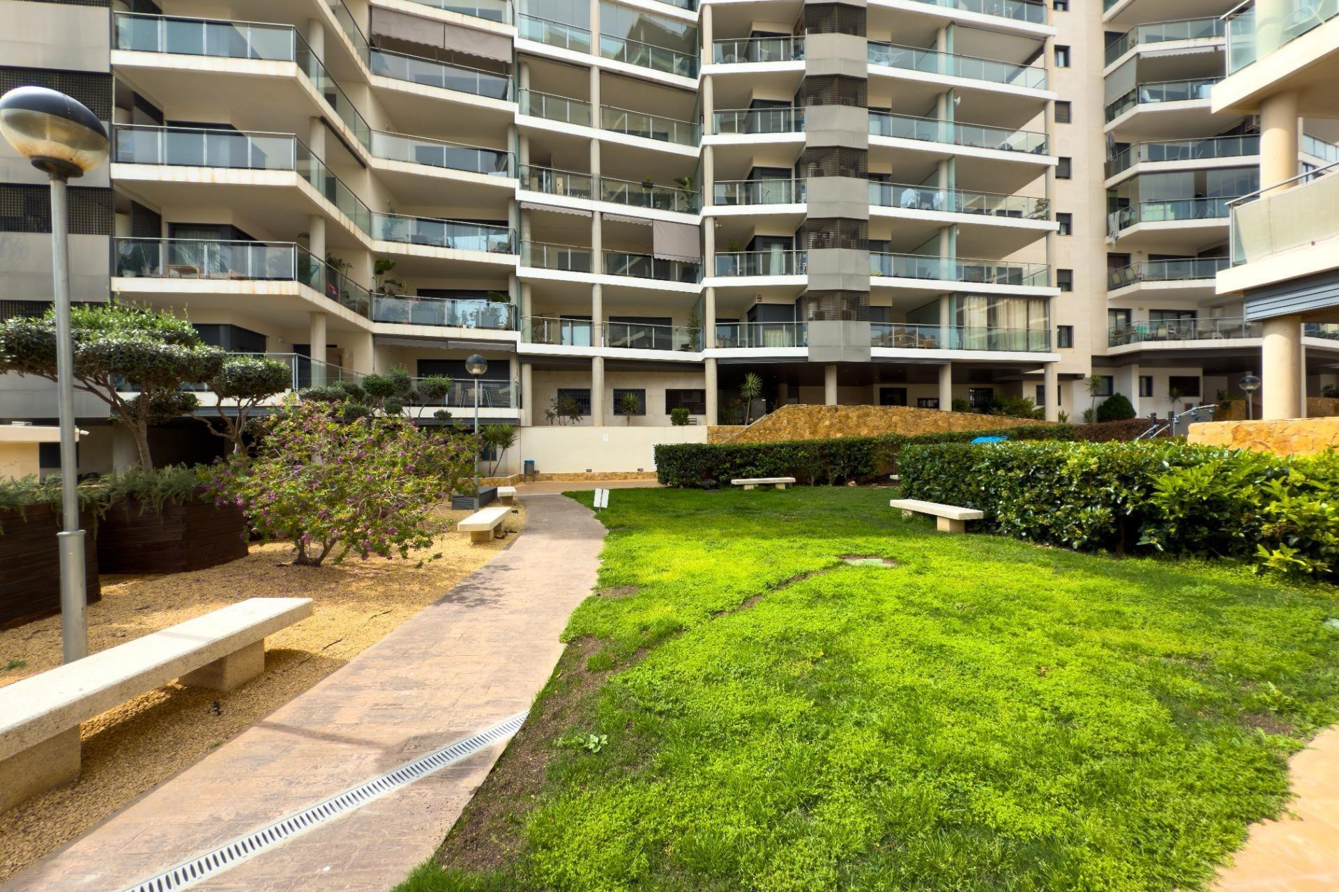 Resale - Apartment  - Villajoyosa - Cala Villajoyosa