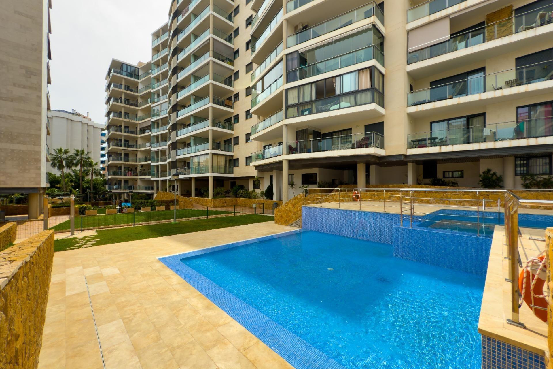 Resale - Apartment  - Villajoyosa - Cala Villajoyosa