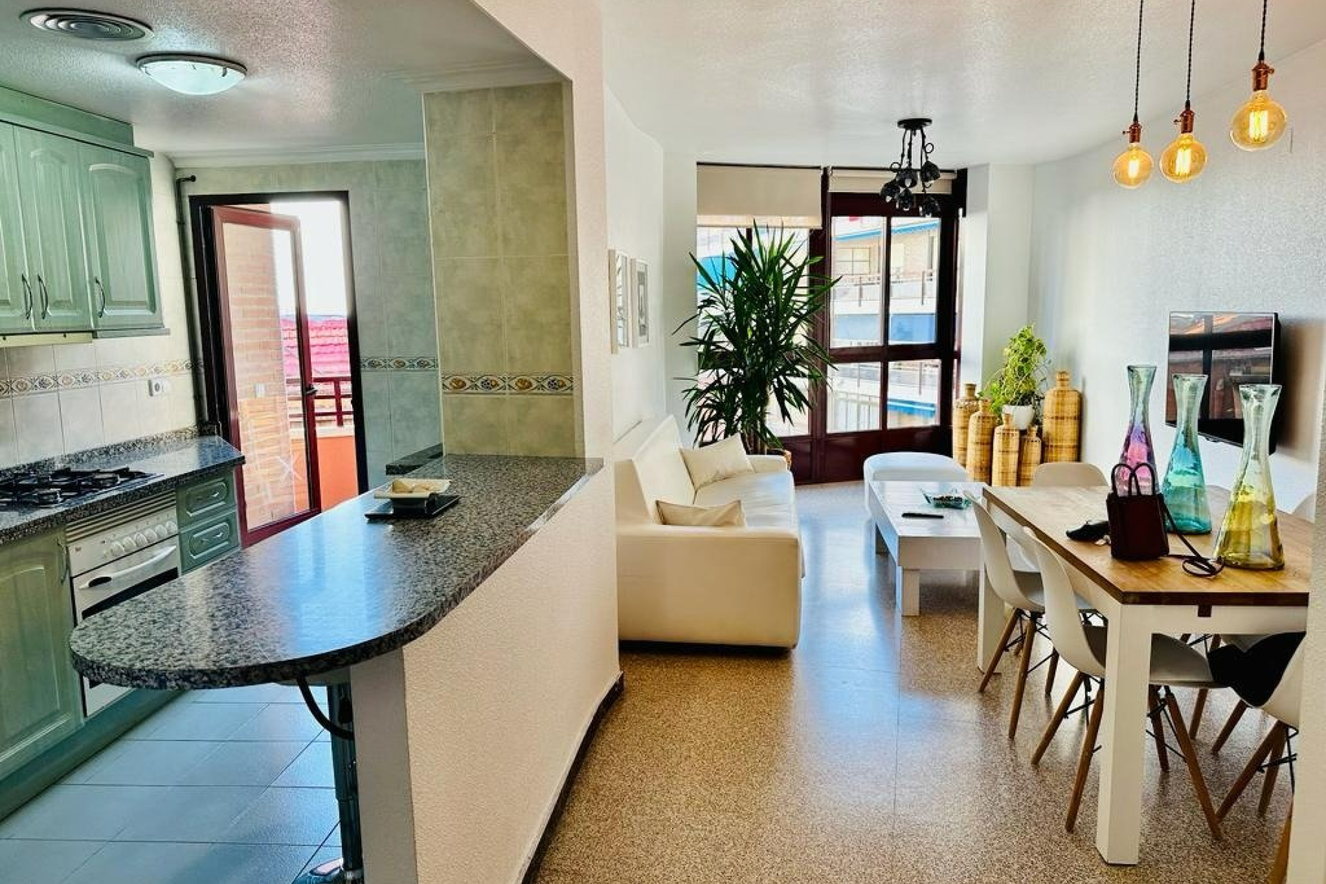 Resale - Apartment  - Villajoyosa - Centro