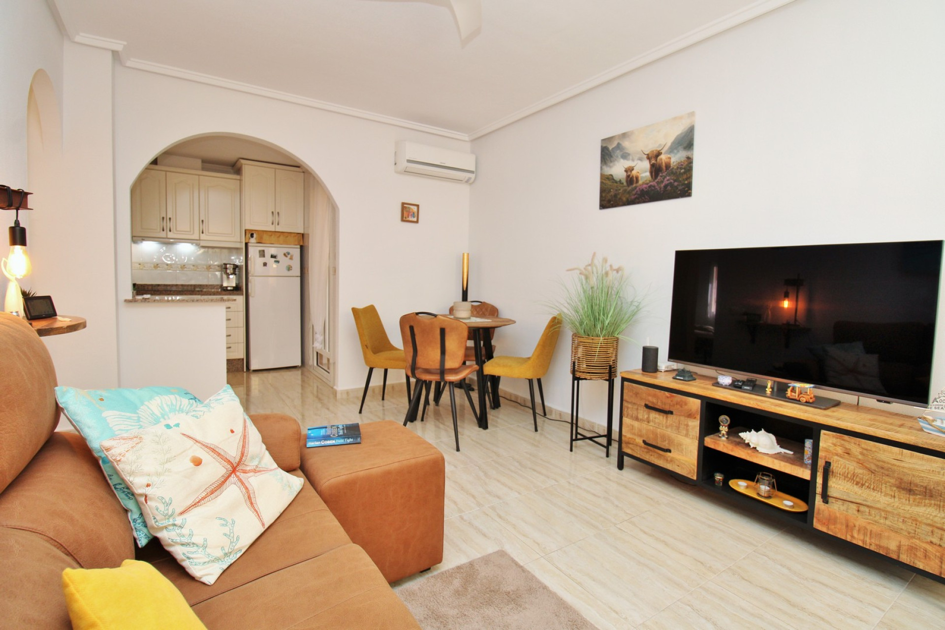 Resale - Apartment  - Villamartin - Los Dolses