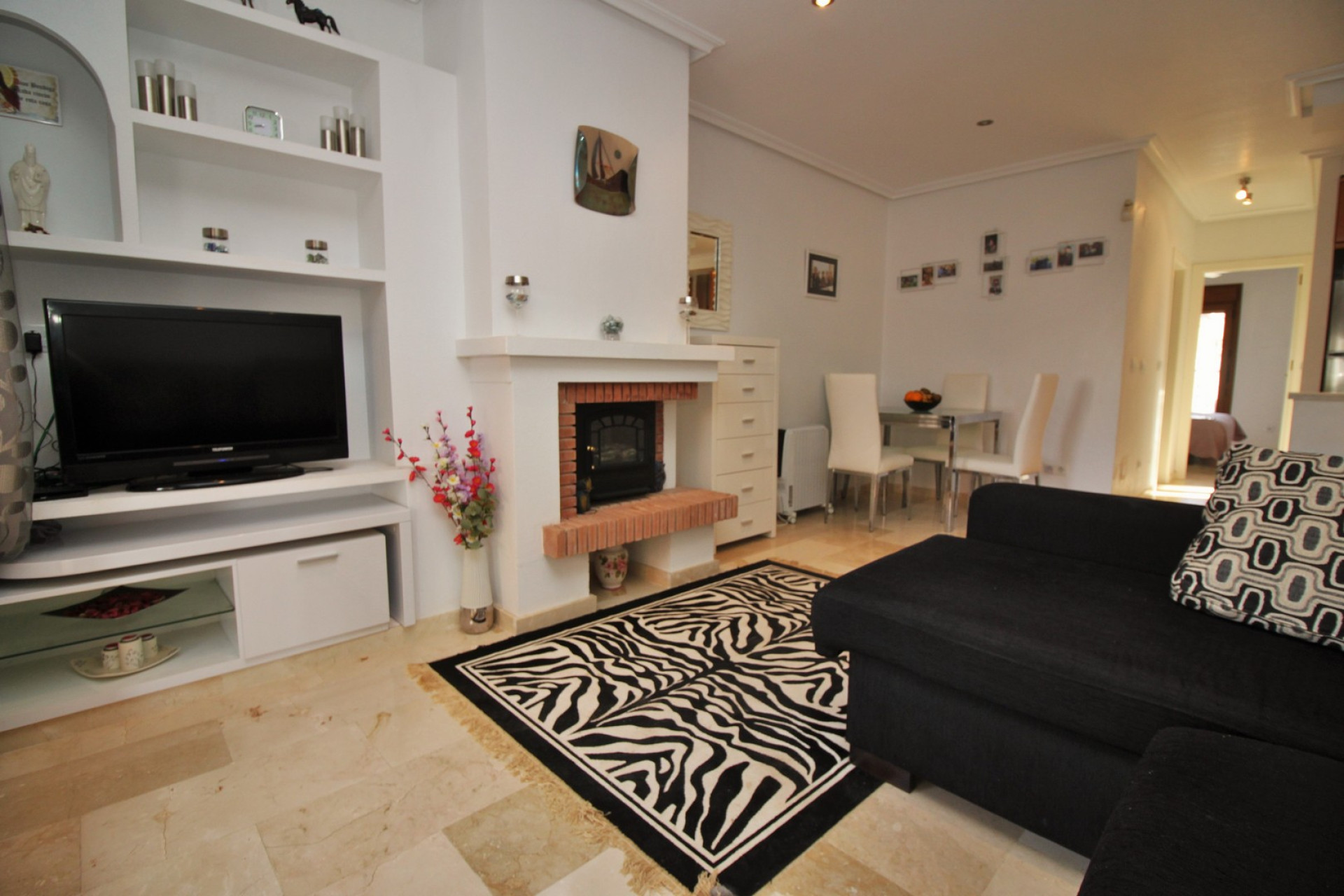 Resale - Apartment  - Villamartin - PAU 8