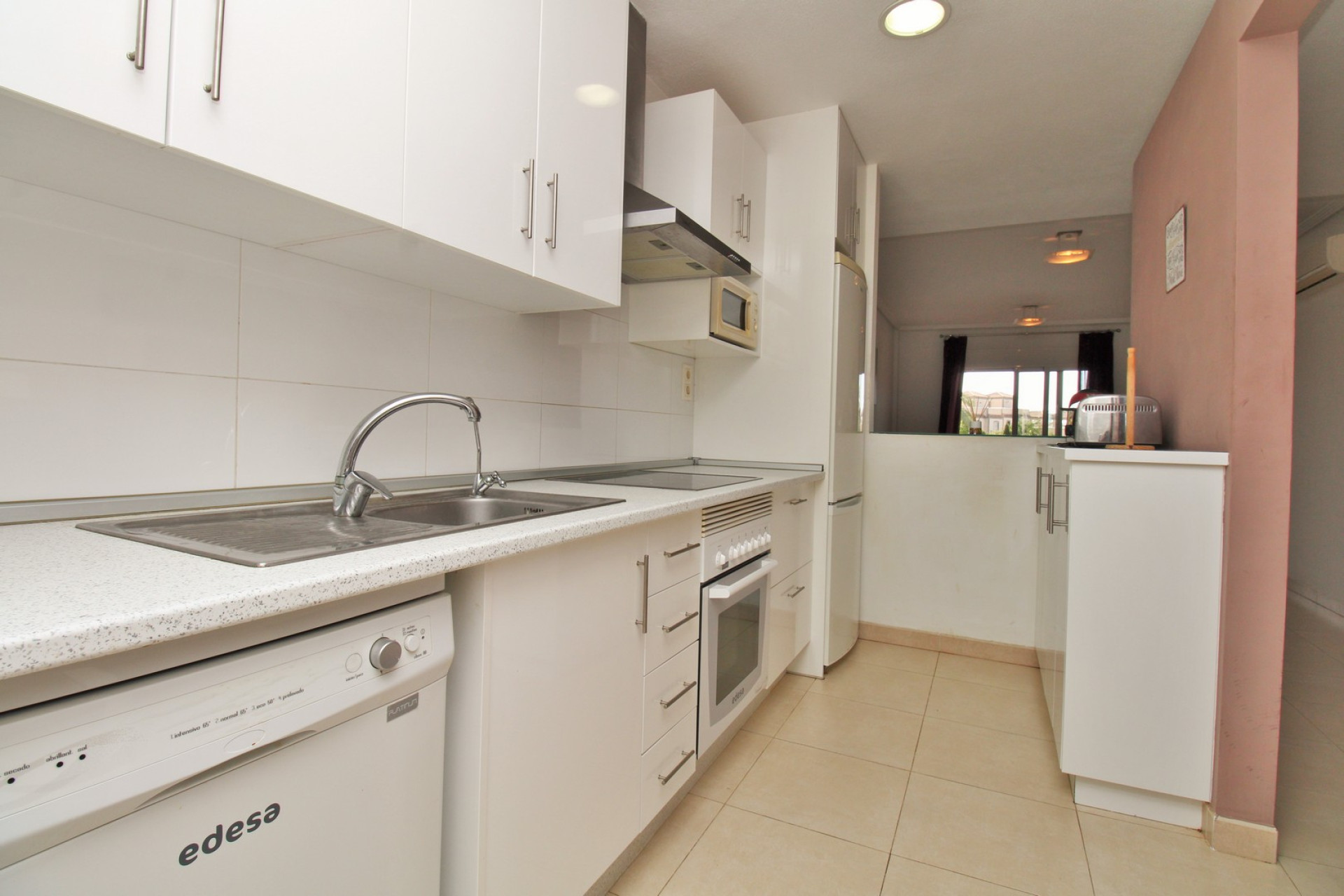 Resale - Apartment  - Villamartin