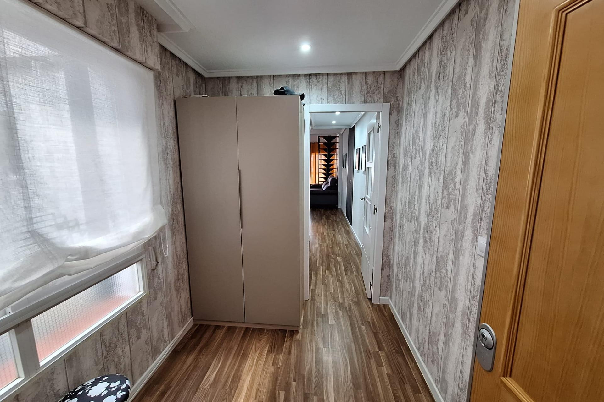 Resale - Ático Dúplex - Torrevieja - Centro