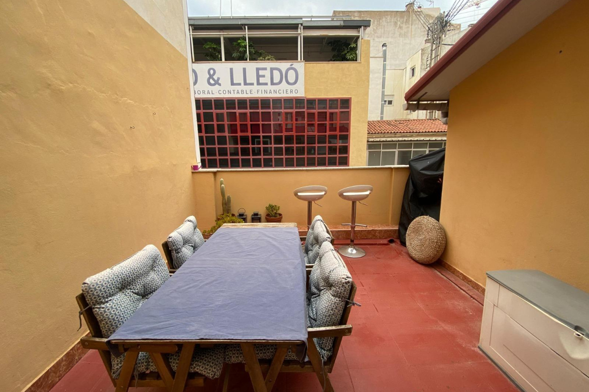 Resale - Building - Alicante - Mercado