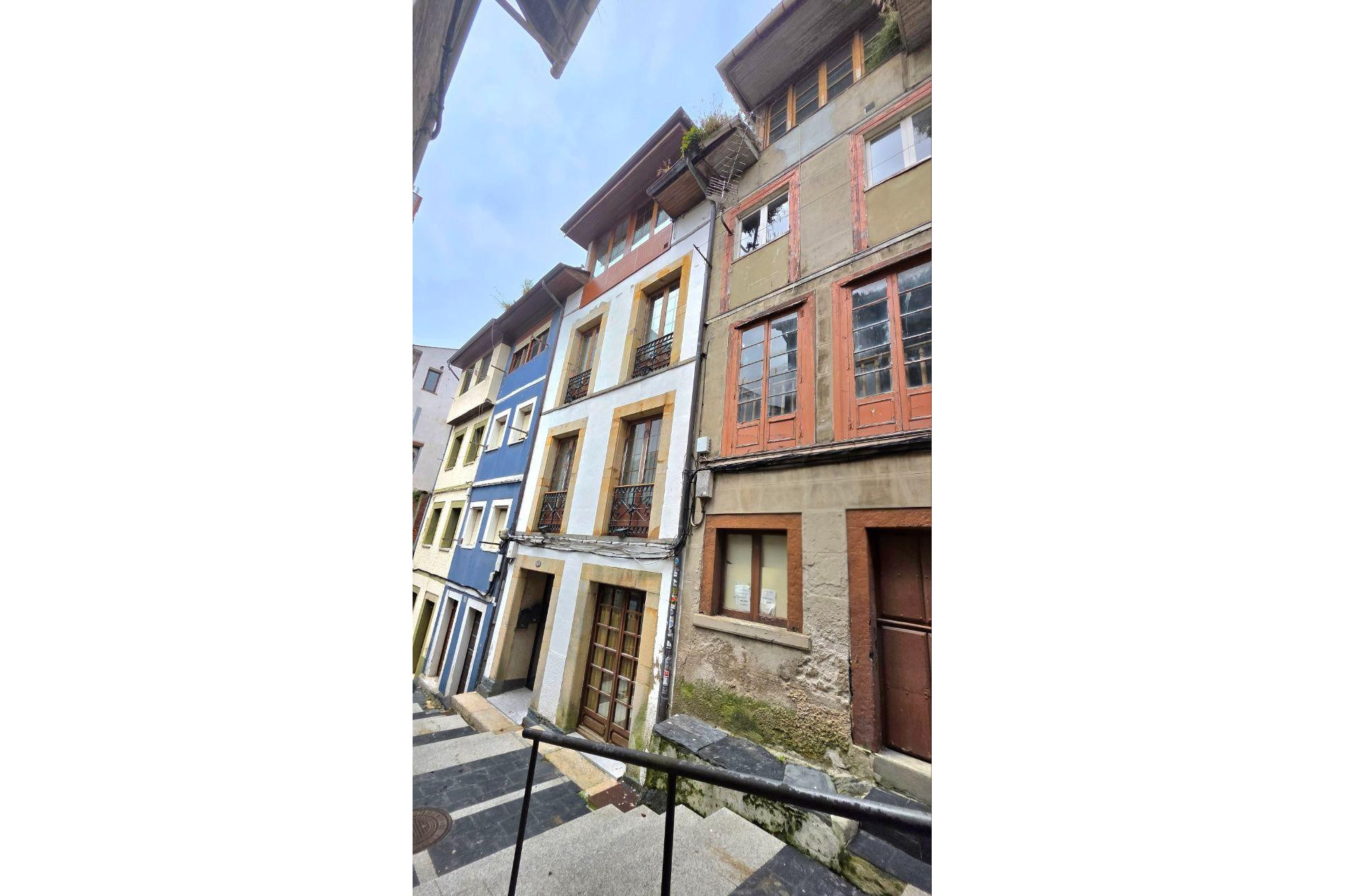 Resale - Building - Valdes - Luarca - Valdés