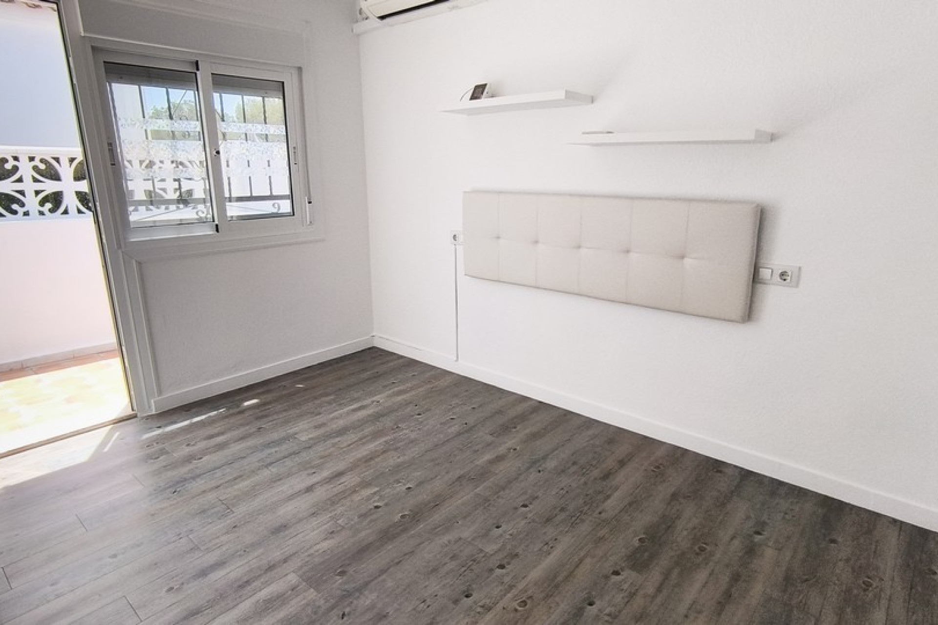 Resale - Bungalow - Benijofar - Pueblo