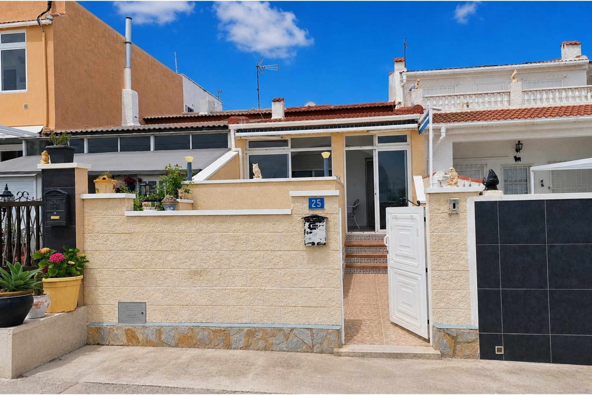 Resale - Bungalow - Ciudad Quesada - Altos de Quesada