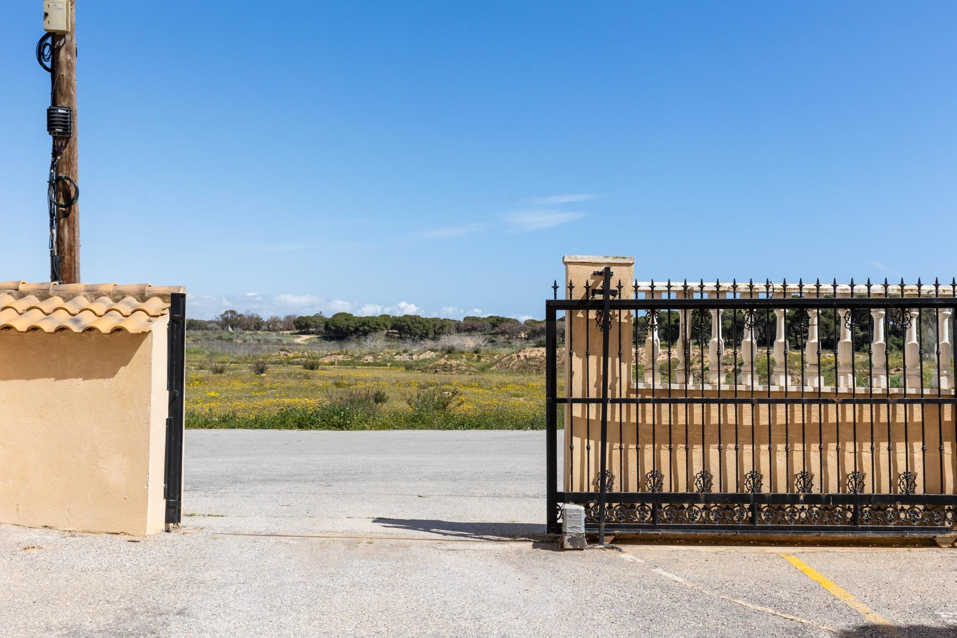 Resale - Bungalow - Guardamar del Segura - Urbanizaciones