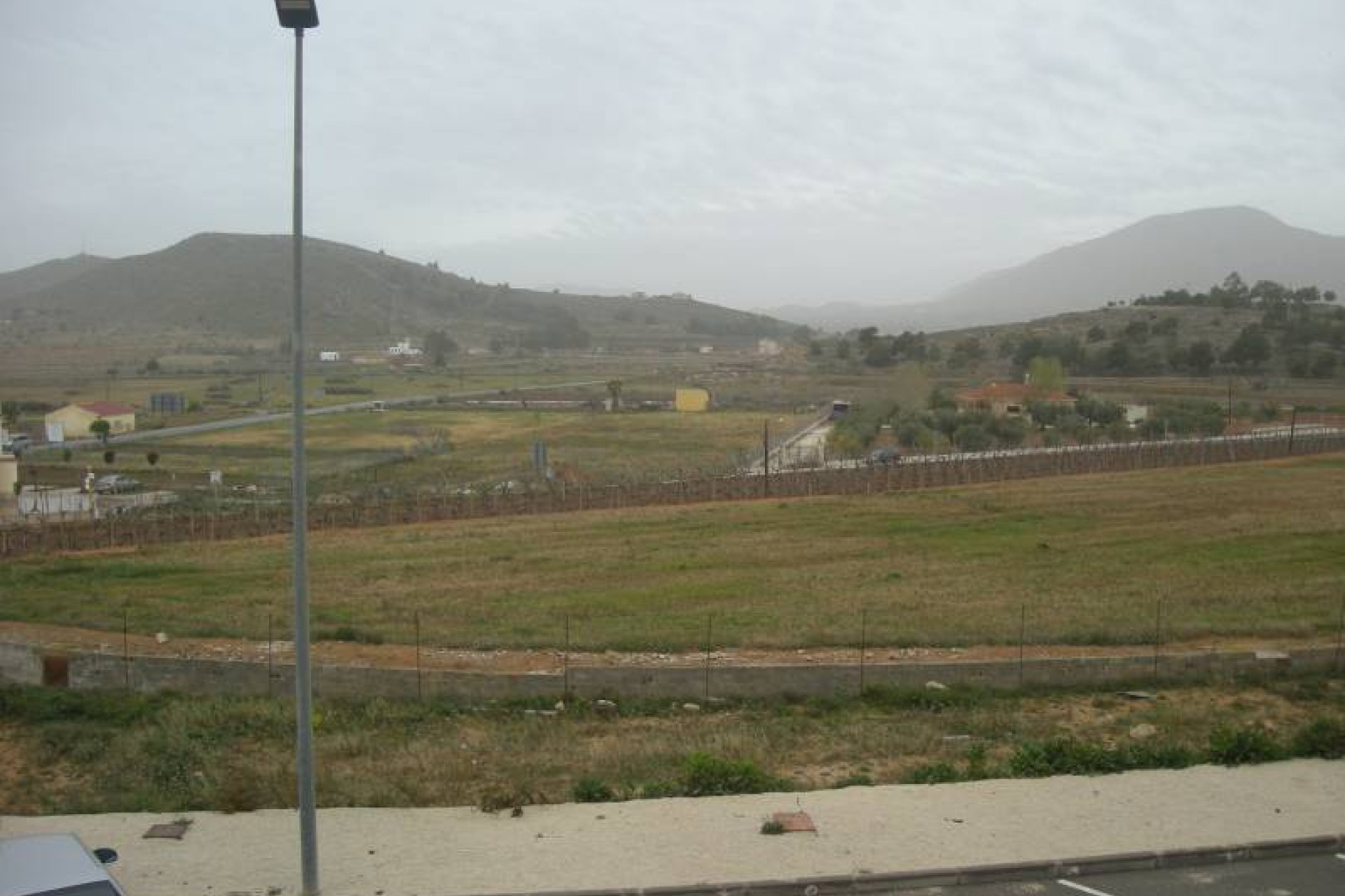 Resale - Bungalow - Hondón de las Nieves