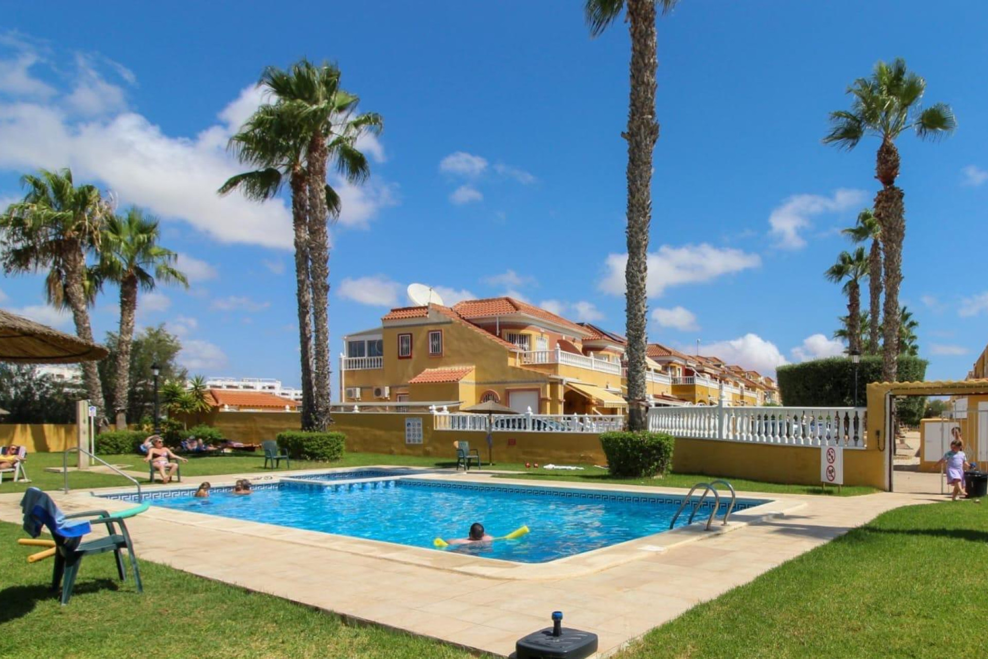 Resale - Bungalow - Orihuela Costa - La Regia
