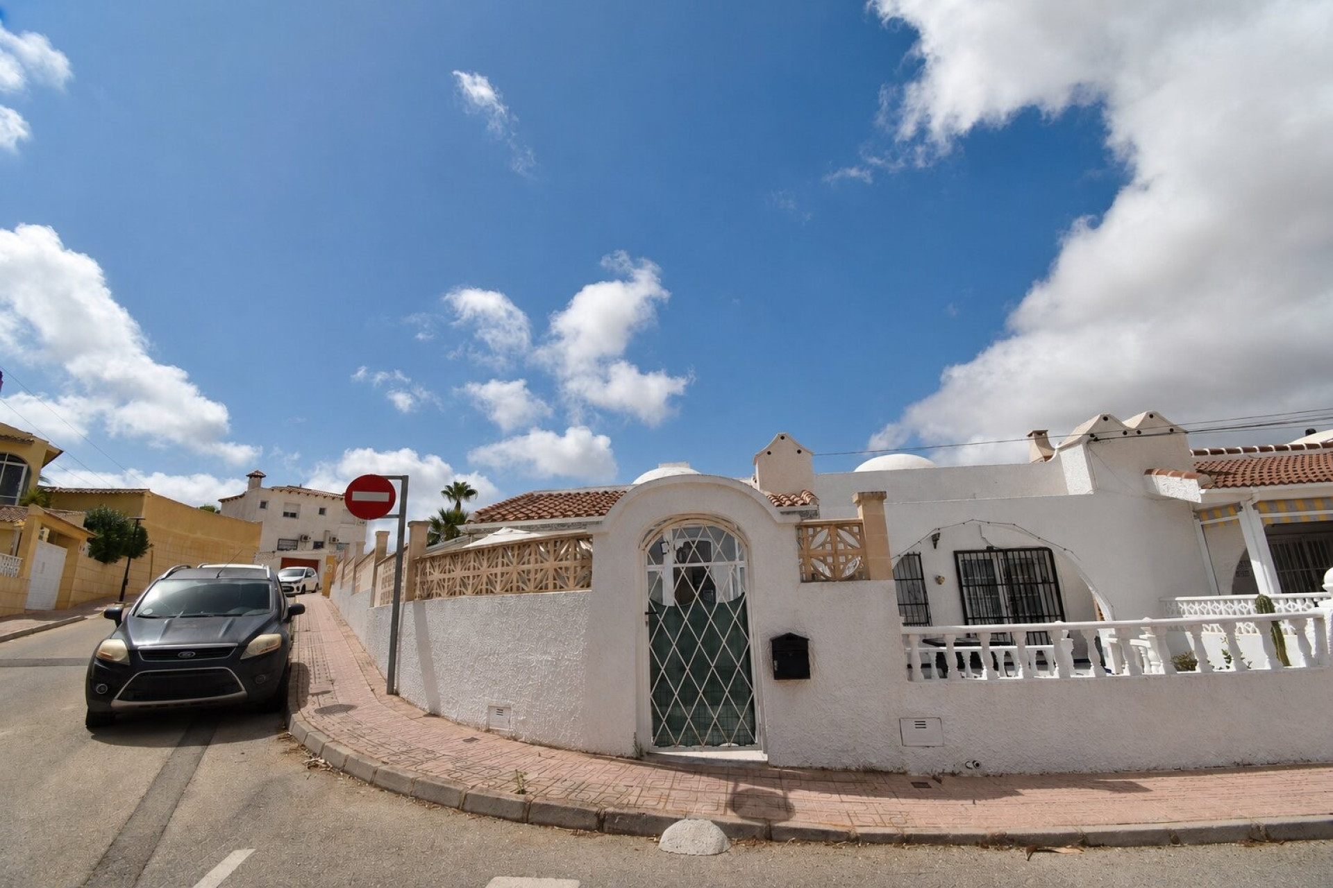 Resale - Bungalow - Orihuela Costa - Villamartin