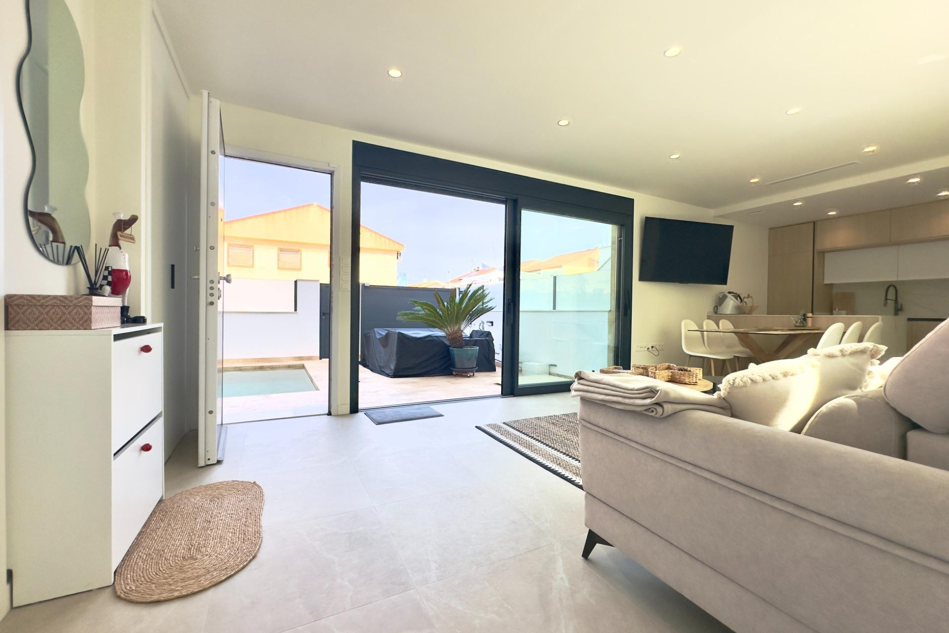 Resale - Bungalow - San Pedro del Pinatar - CENTRO