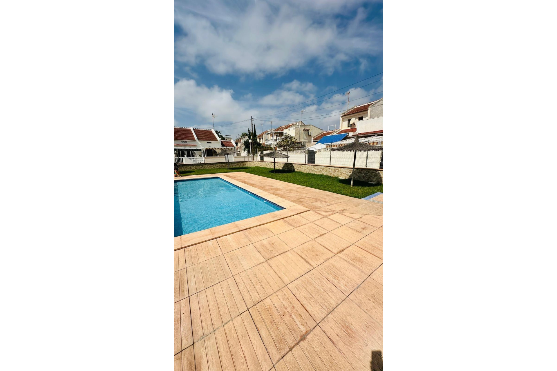 Resale - Bungalow - Torrevieja - Calas blanca