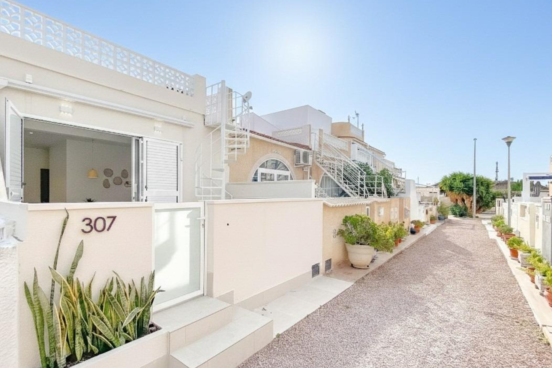 Resale - Bungalow - Torrevieja - La Siesta - El Salado - Torreta