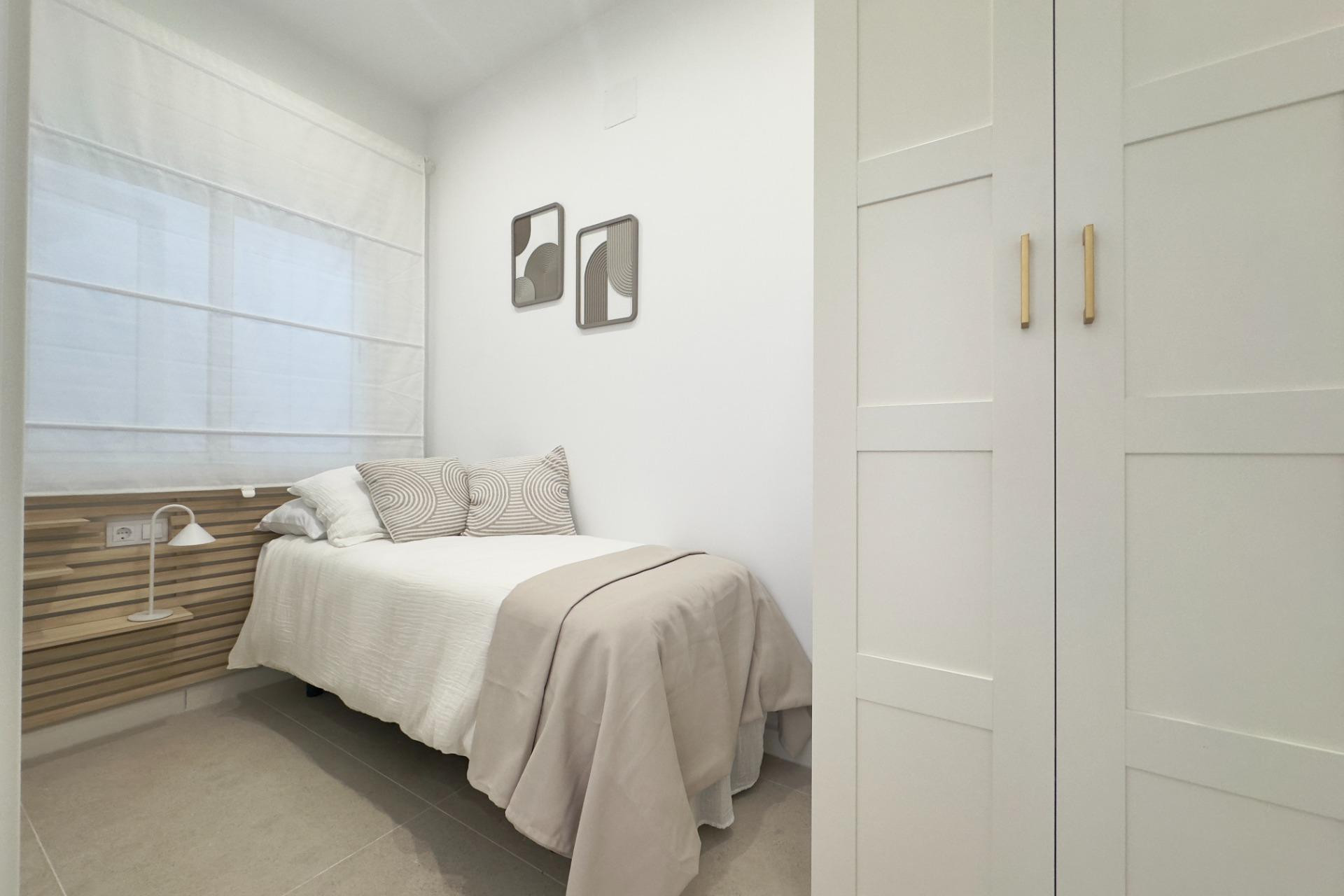 Resale - Bungalow - Torrevieja - La Siesta - El Salado - Torreta