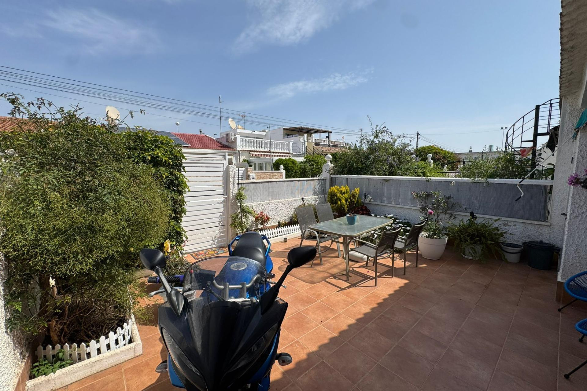 Resale - Bungalow - Torrevieja - La Siesta - El Salado - Torreta