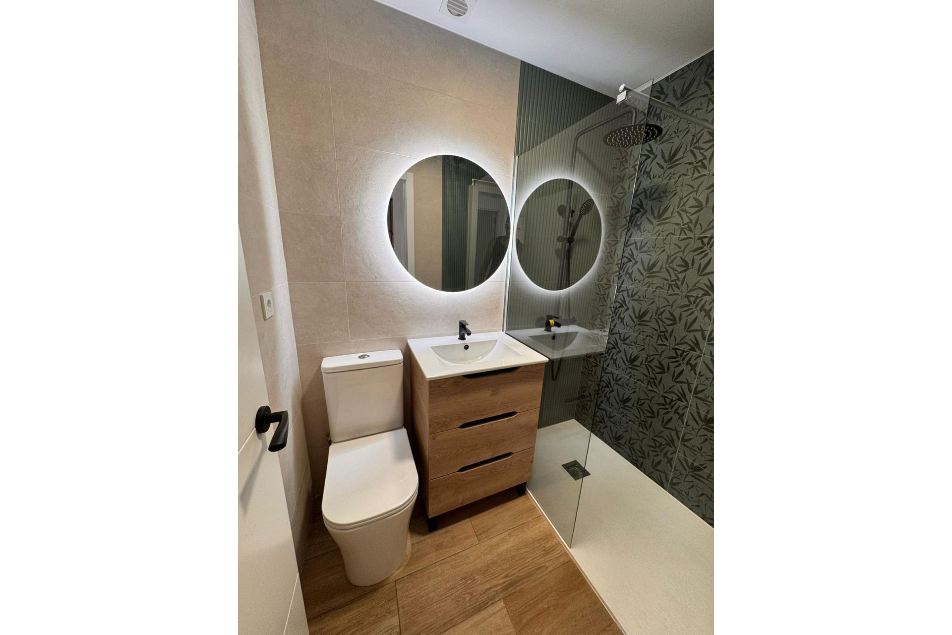 Resale - Bungalow - Torrevieja - La Siesta - El Salado - Torreta