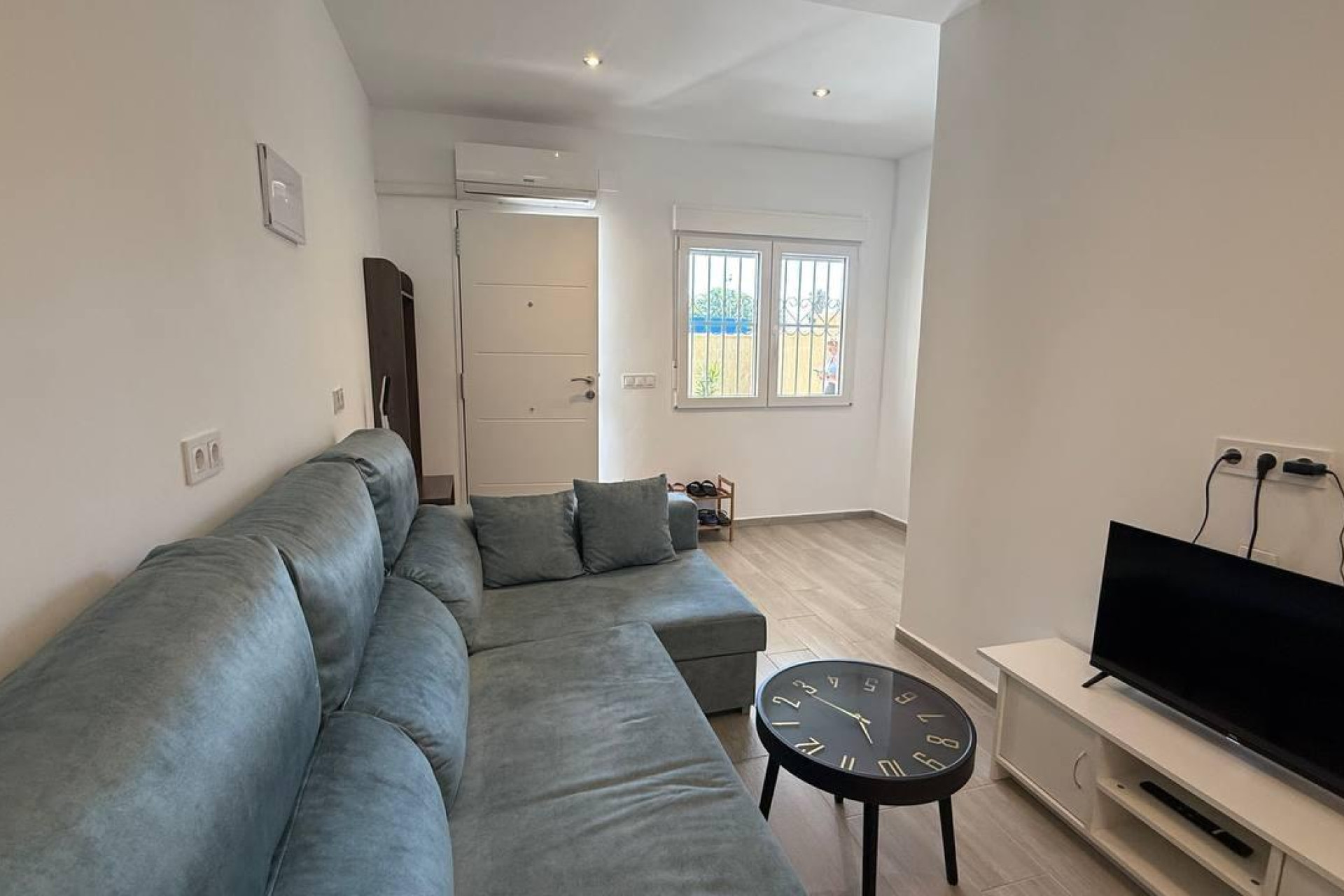 Resale - Bungalow - Torrevieja - La Siesta - El Salado - Torreta