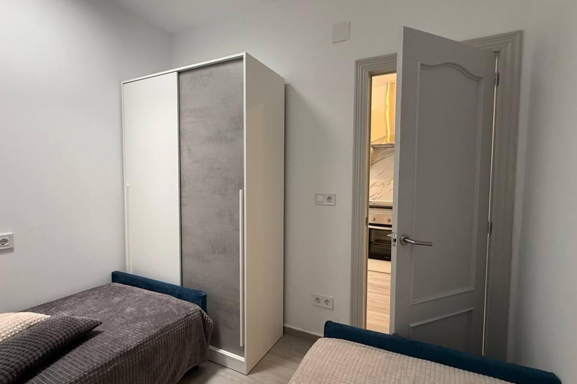 Resale - Bungalow - Torrevieja - La Siesta - El Salado - Torreta