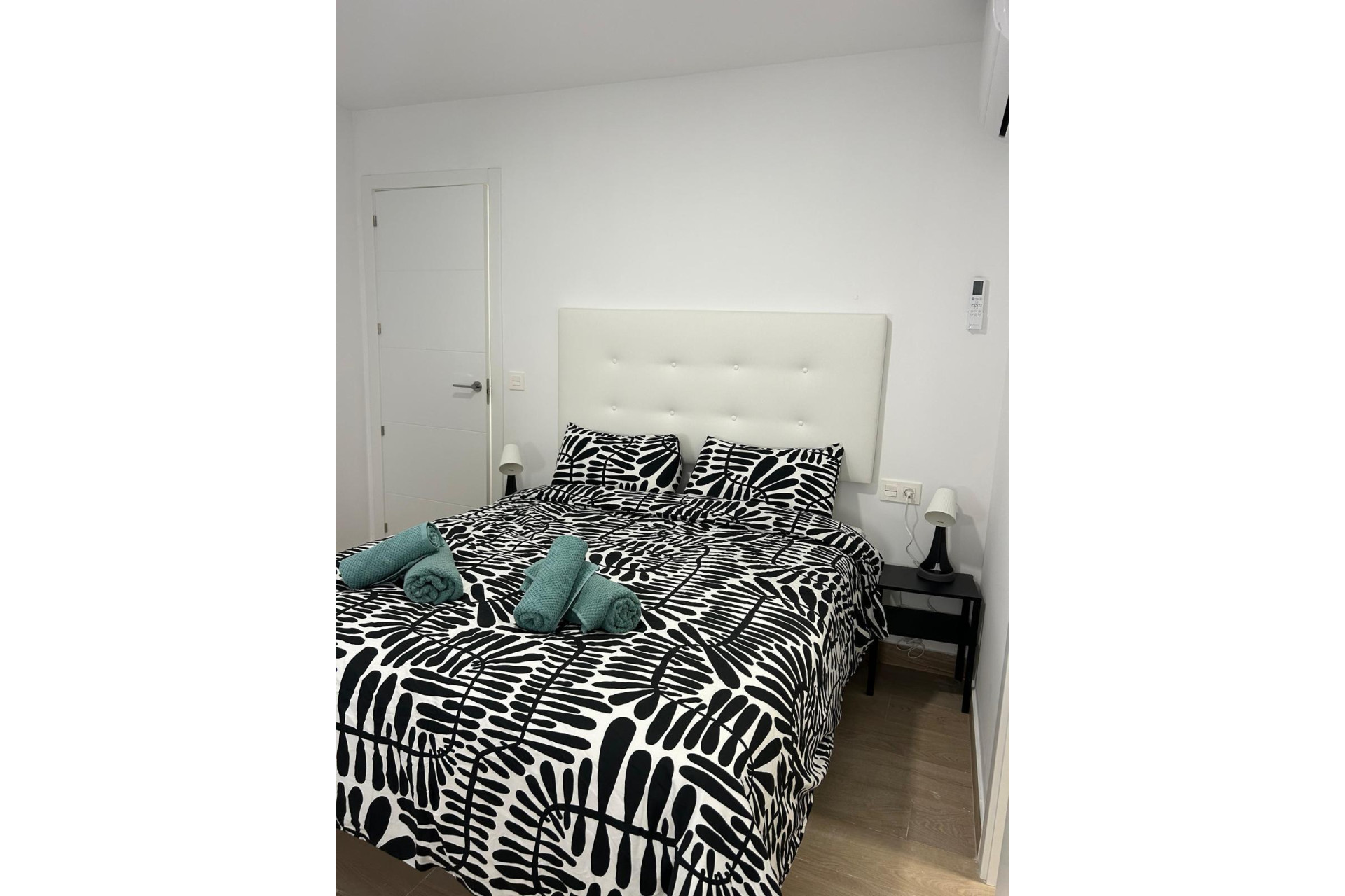 Resale - Casa de Pueblo - Benidorm - Levante