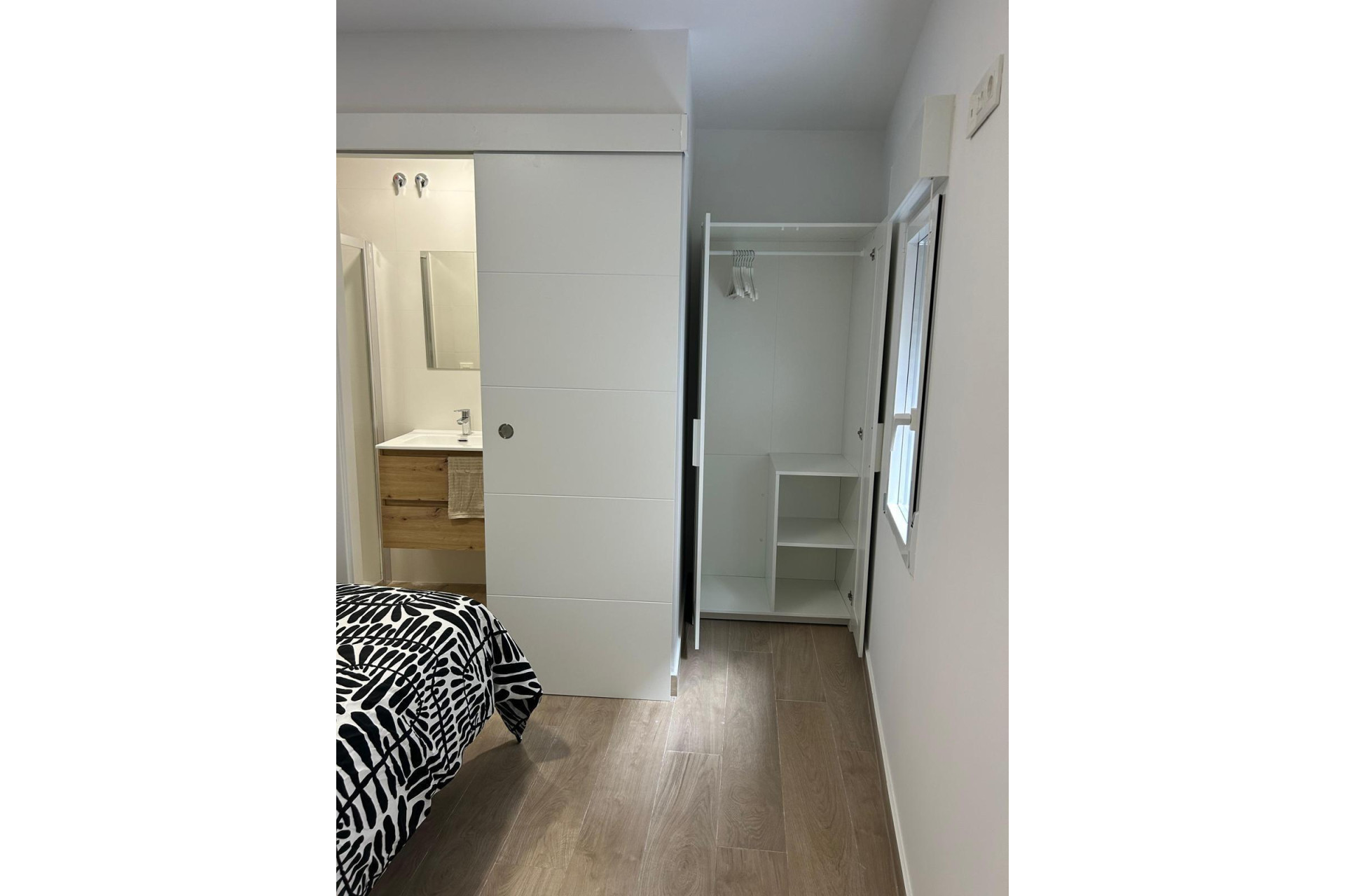 Resale - Casa de Pueblo - Benidorm - Levante