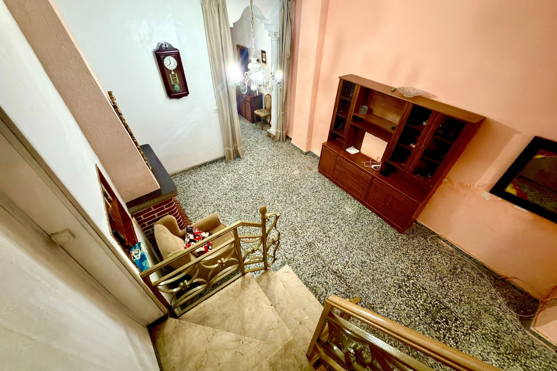 Resale - Casa de Pueblo - Vergel