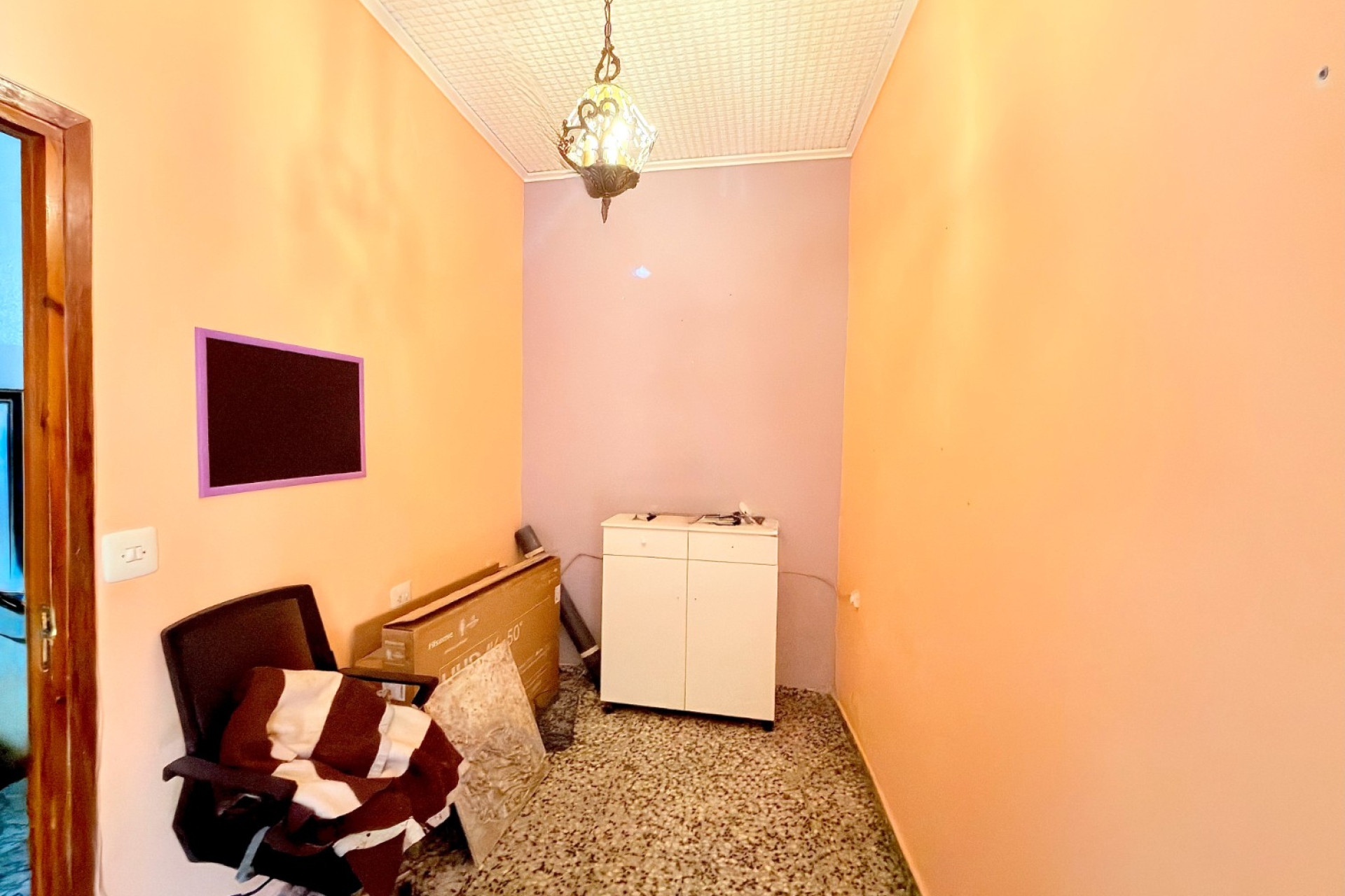 Resale - Casa de Pueblo - Vergel