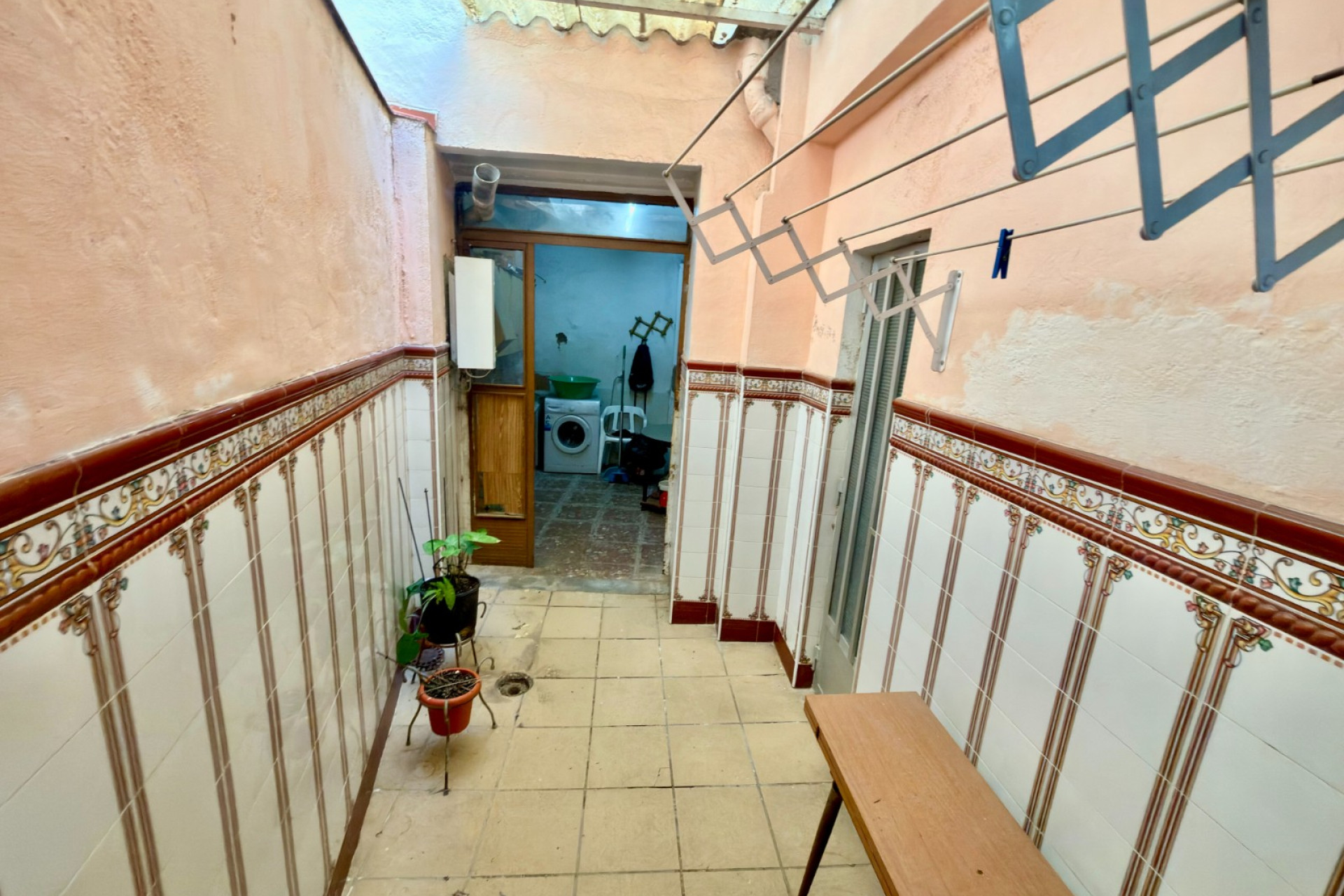 Resale - Casa de Pueblo - Vergel