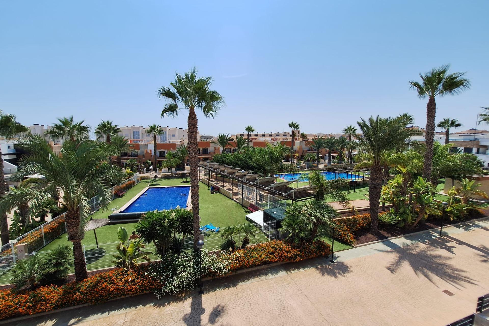 Resale - Casa Tipo Dúplex - Orihuela Costa - Los Dolses