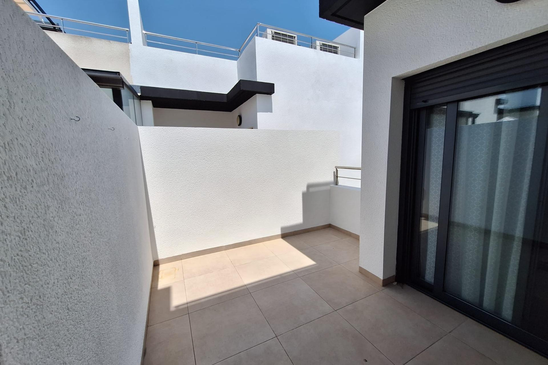 Resale - Casa Tipo Dúplex - Orihuela Costa - Los Dolses