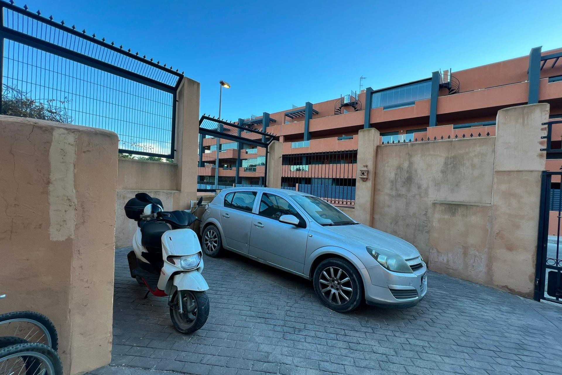 Resale - Casa Tipo Dúplex - Orihuela Costa - Villamartin