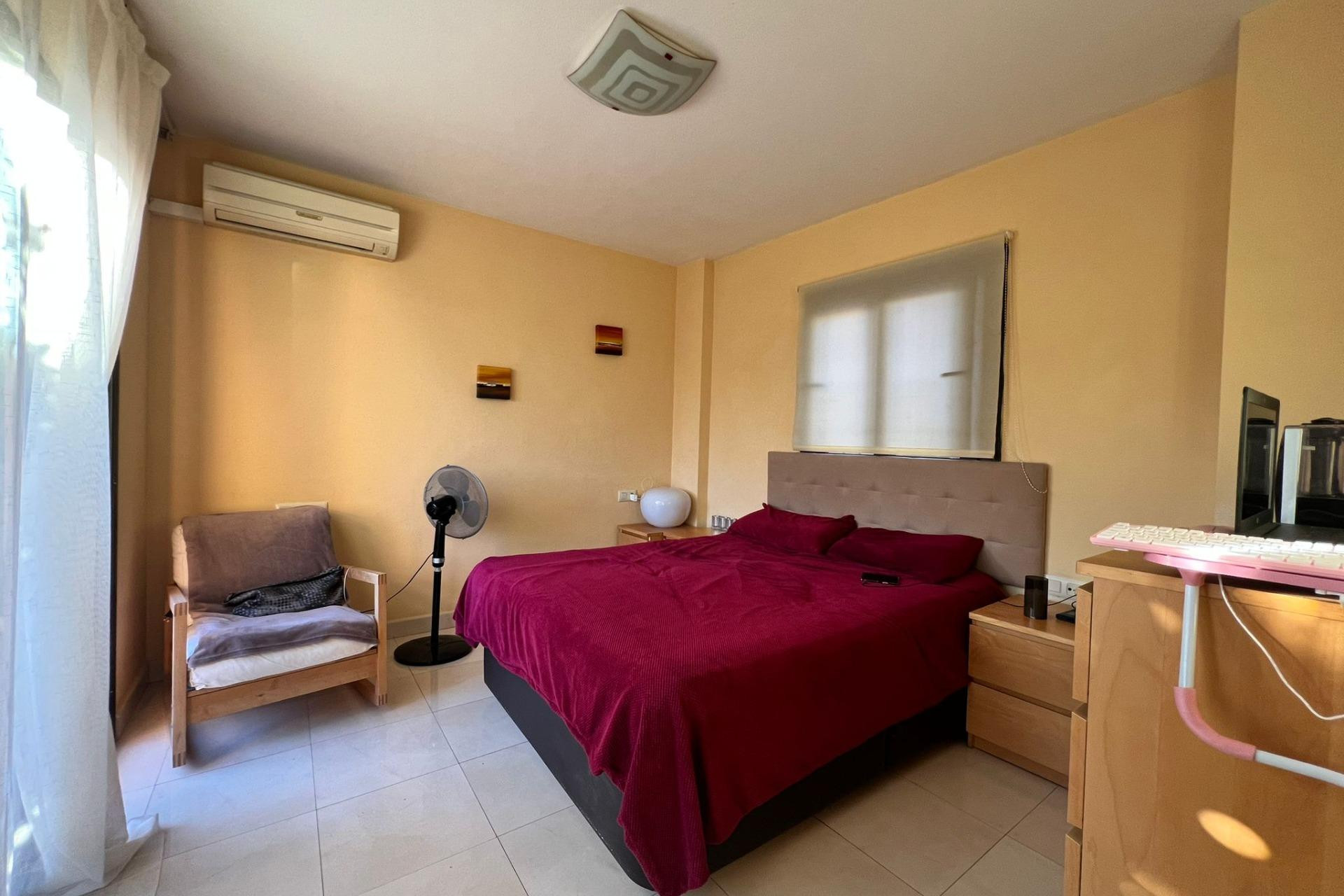 Resale - Casa Tipo Dúplex - Orihuela Costa - Villamartin