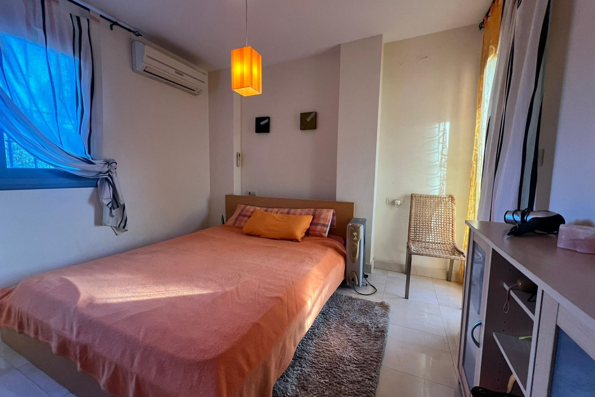 Resale - Casa Tipo Dúplex - Orihuela Costa - Villamartín