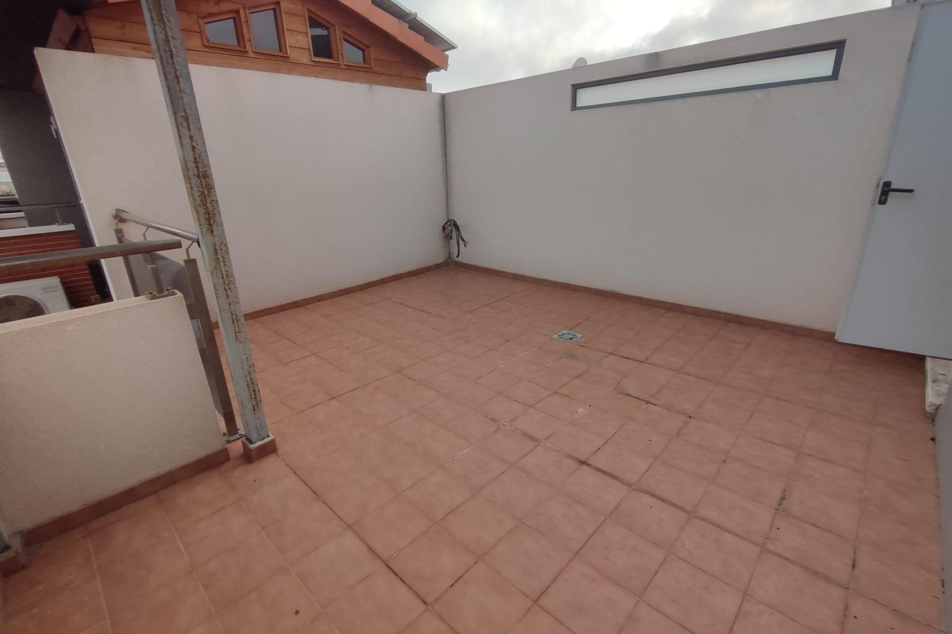 Resale - Casa Tipo Dúplex - Torrevieja - Aguas Nuevas