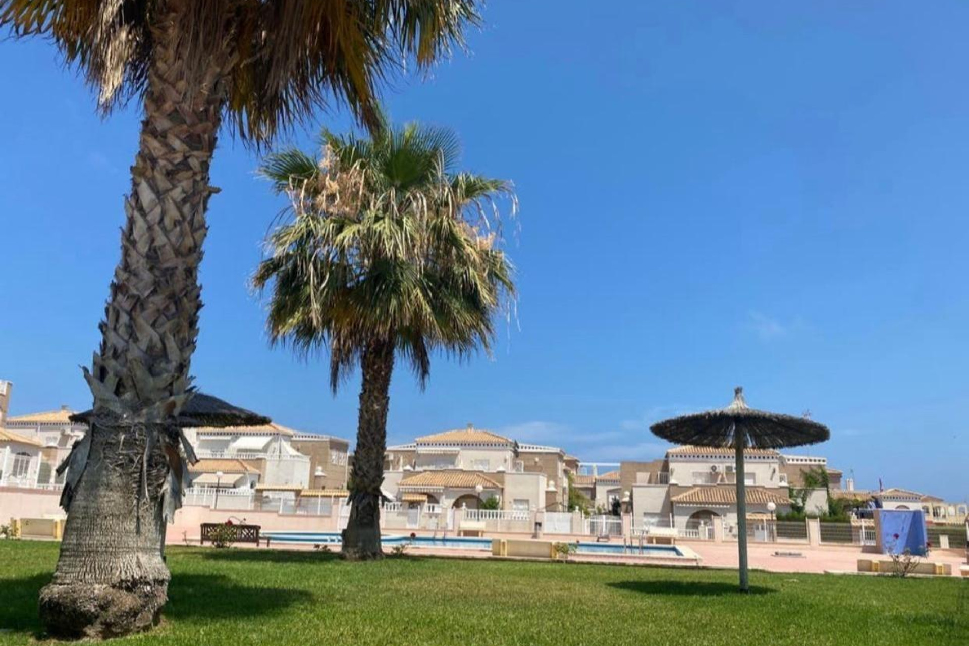 Resale - Casa Tipo Dúplex - Torrevieja - Torreblanca