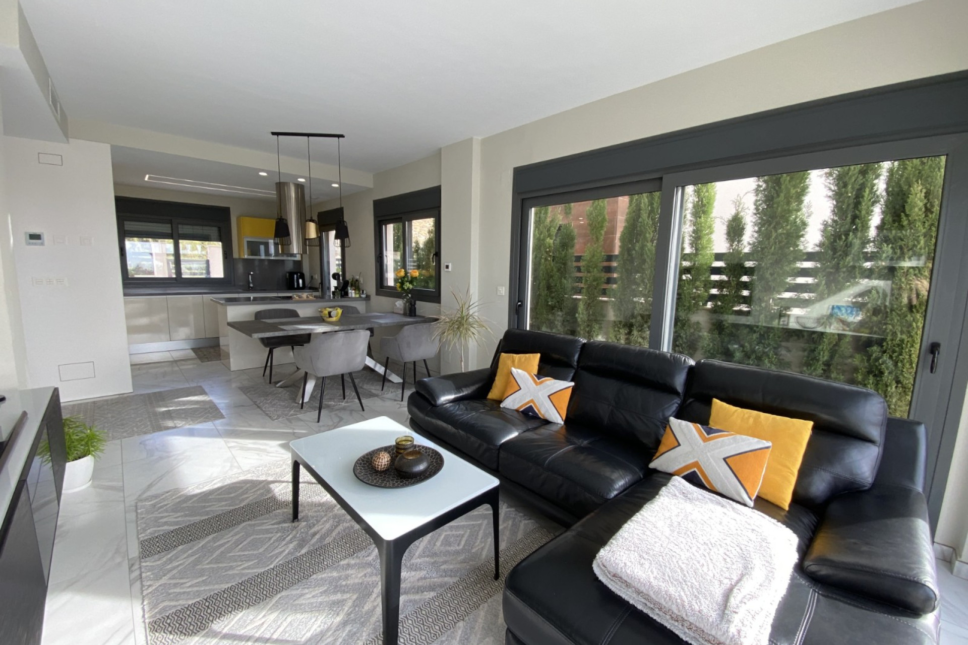 Resale - Chalet Independiente - Finestrat - Finestrat Urbanizaciones