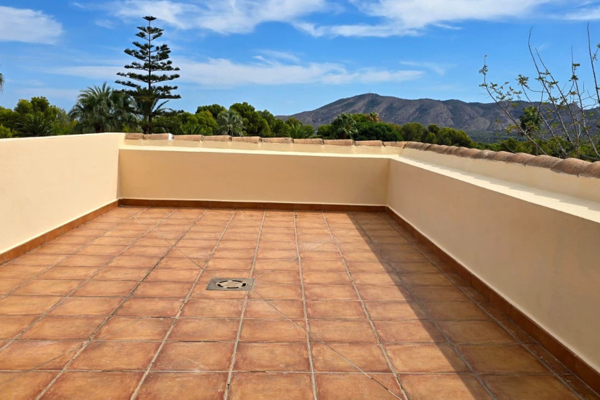 Resale - Chalet Independiente - La Nucía