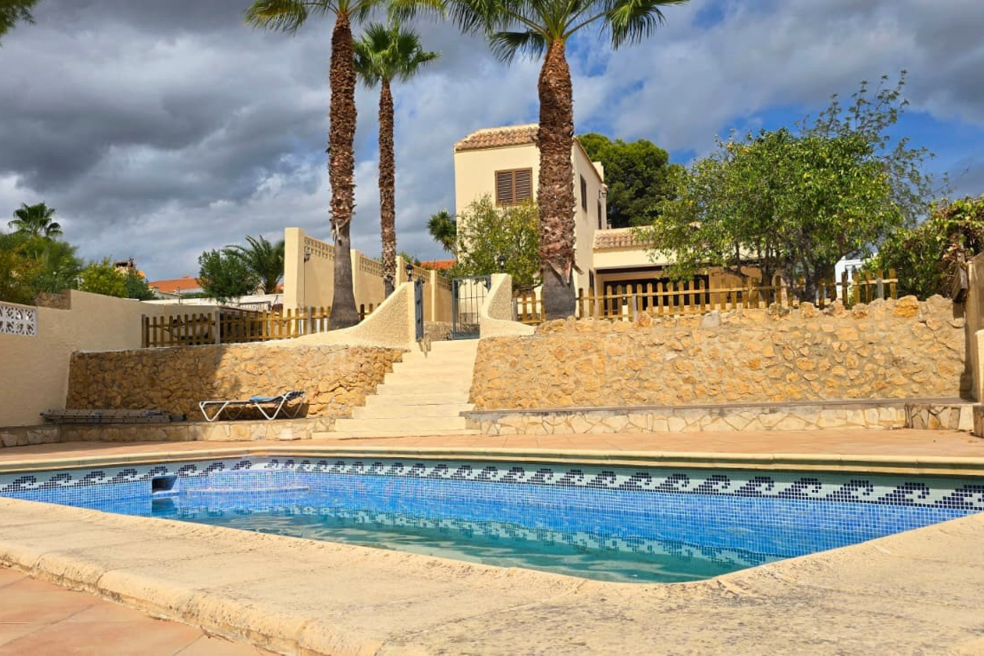 Resale - Chalet Independiente - La Nucía