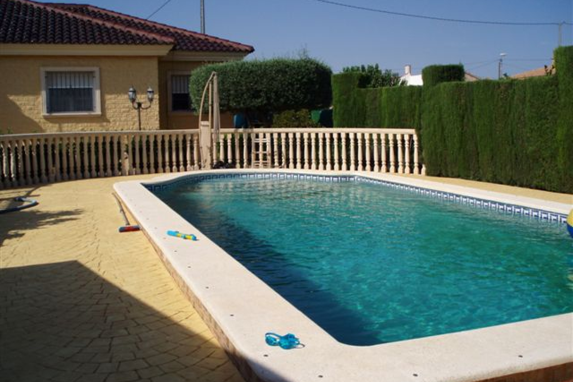 Resale - Chalet Independiente - Orihuela Costa - Orihuela