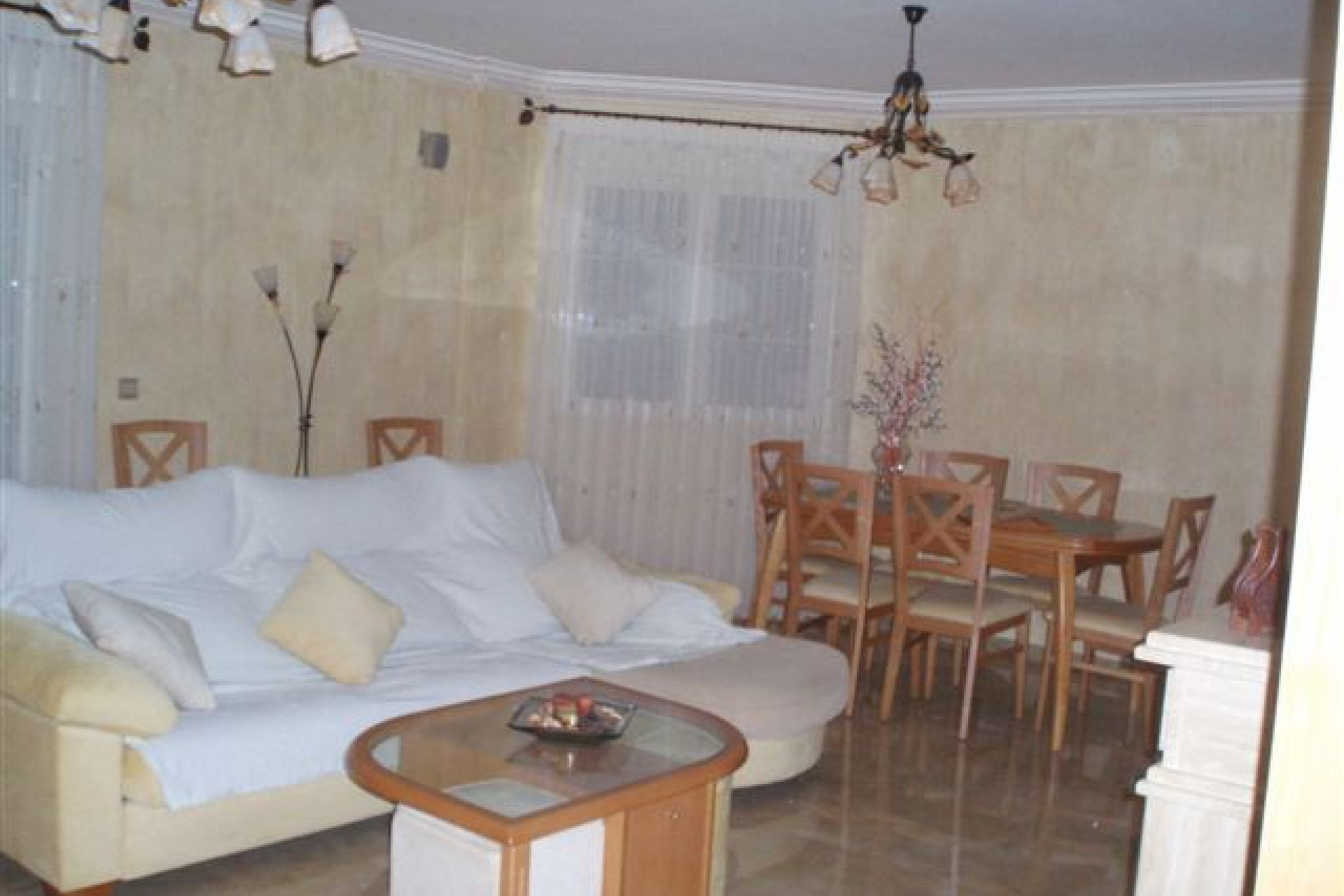 Resale - Chalet Independiente - Orihuela Costa - Orihuela