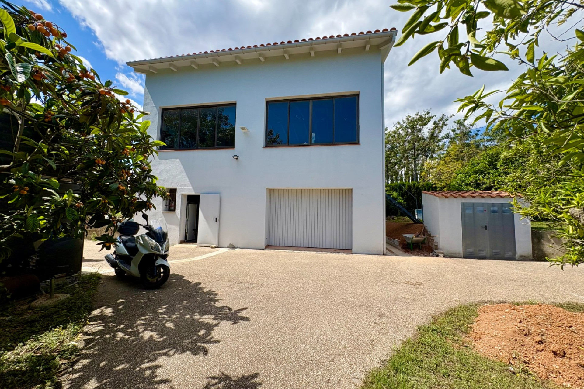Resale - Chalet Independiente - Pedreguer