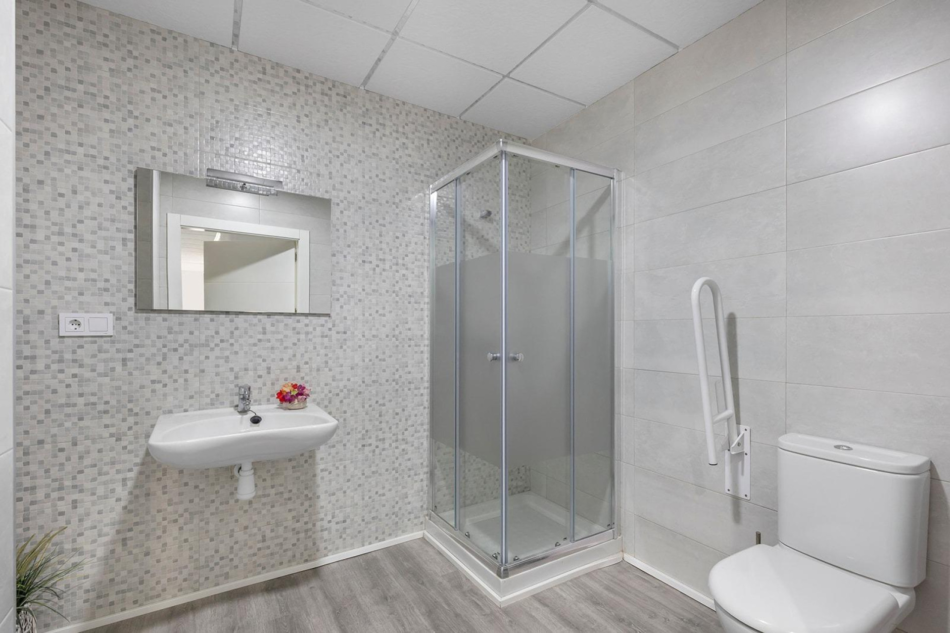 Resale - Commercial for sale - Torrevieja - La Mata pueblo