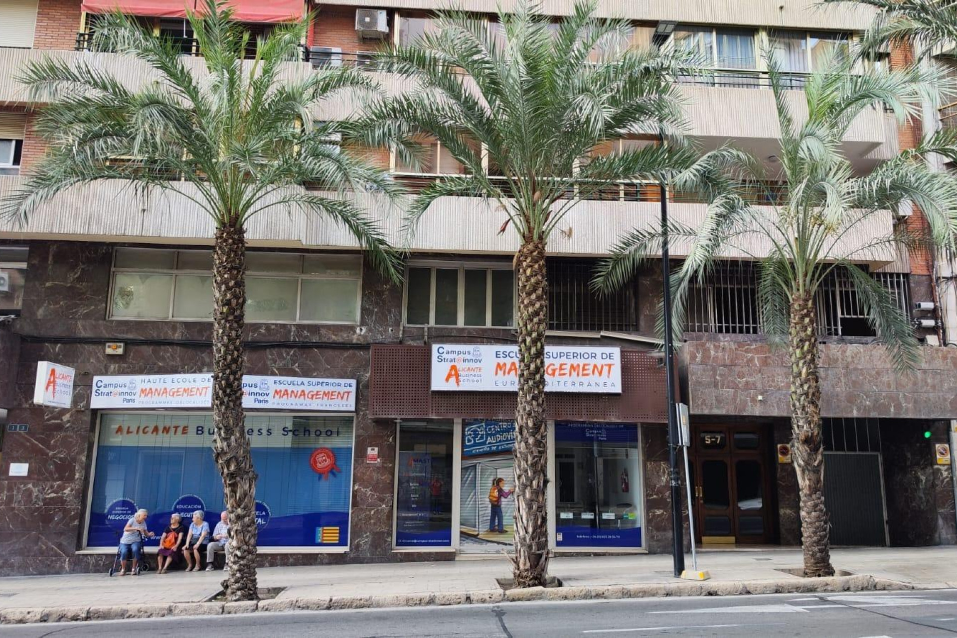 Resale - Commercial Unit - Alicante - Centro Tradicional